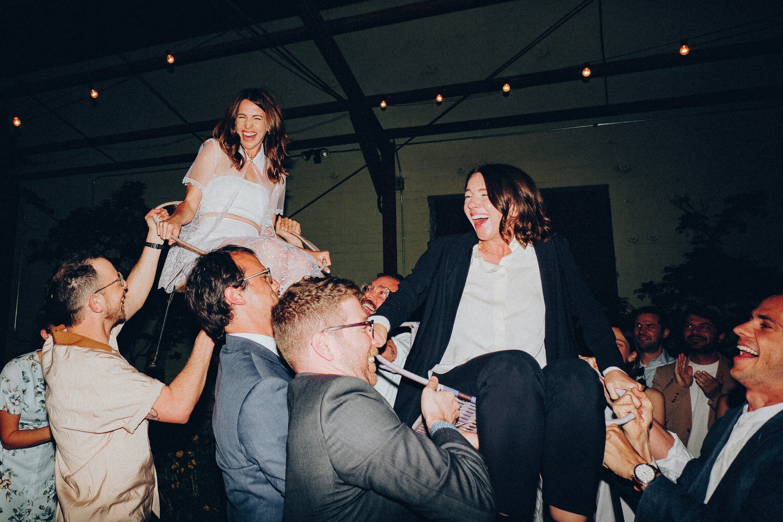 Hannah + Meagan 5534 (Squarespace).jpg