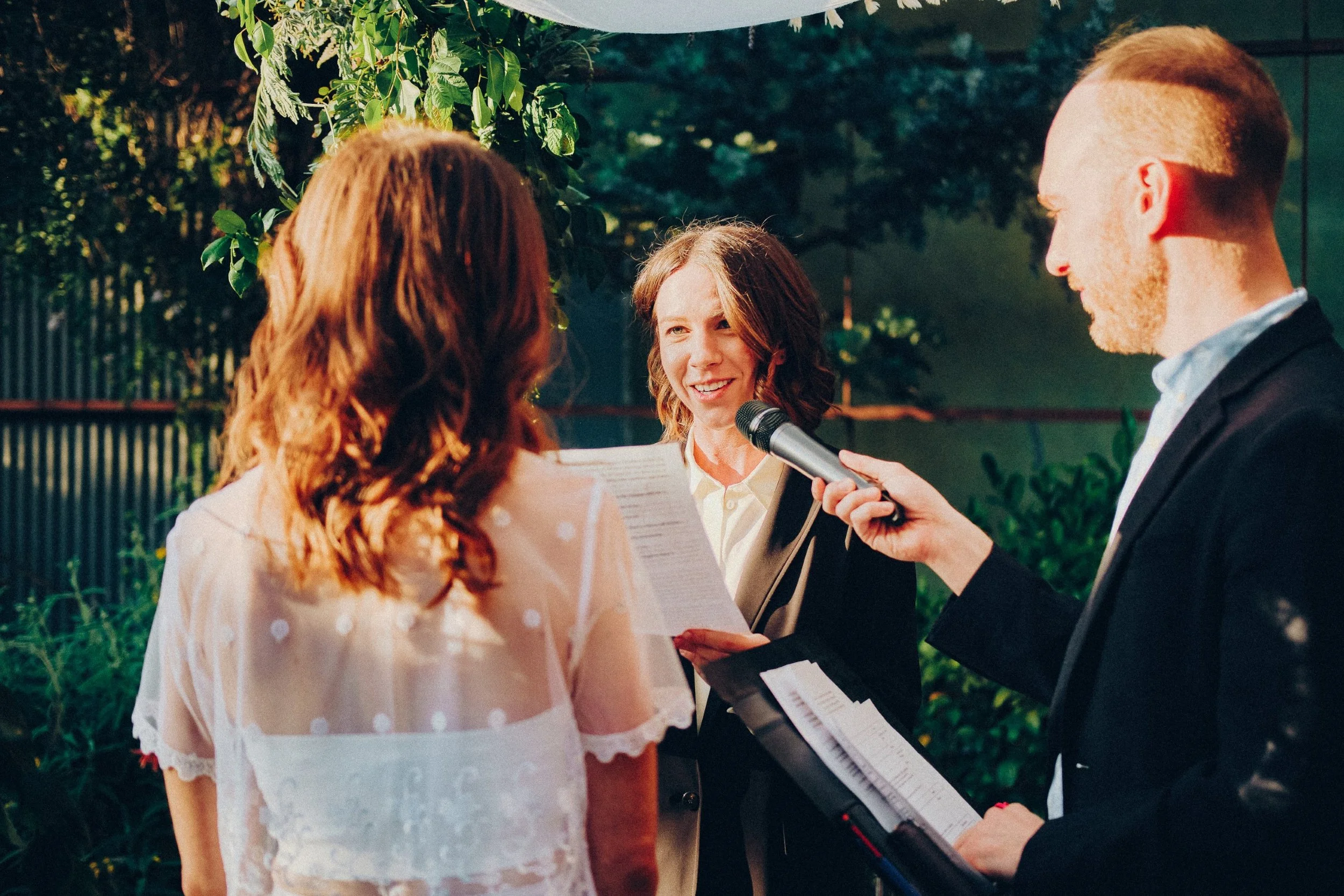 Hannah + Meagan 5148 (Squarespace).jpg