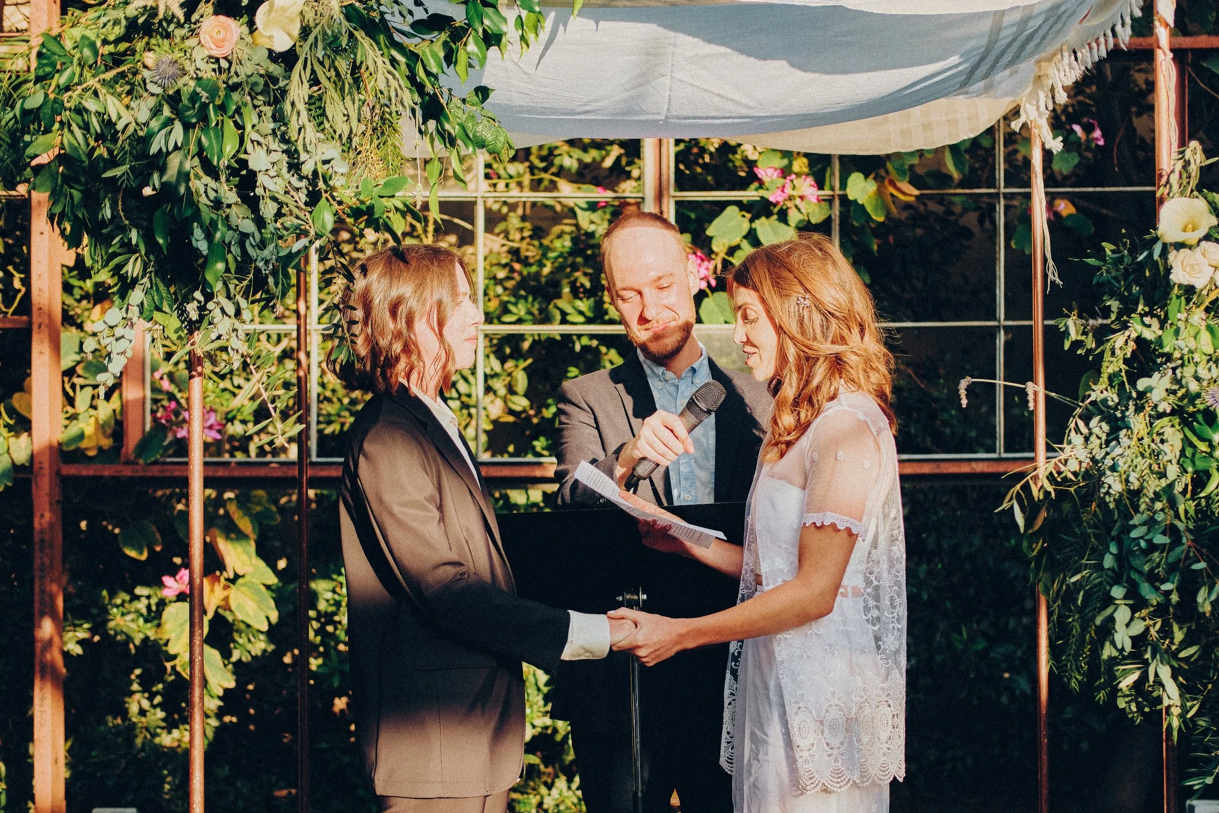 Hannah + Meagan 5143 (Squarespace).jpg