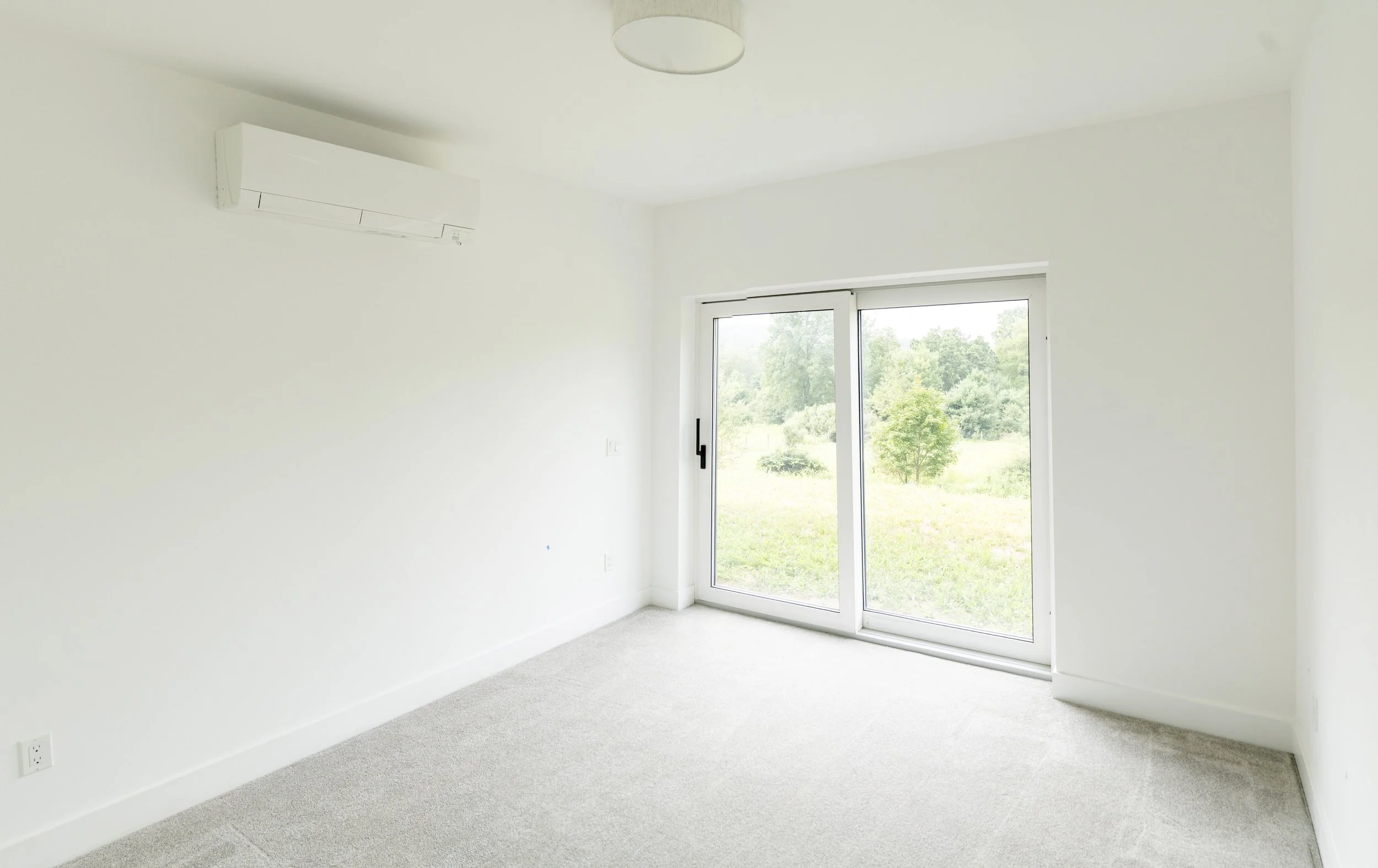 Small-room_Panorama-1.jpg