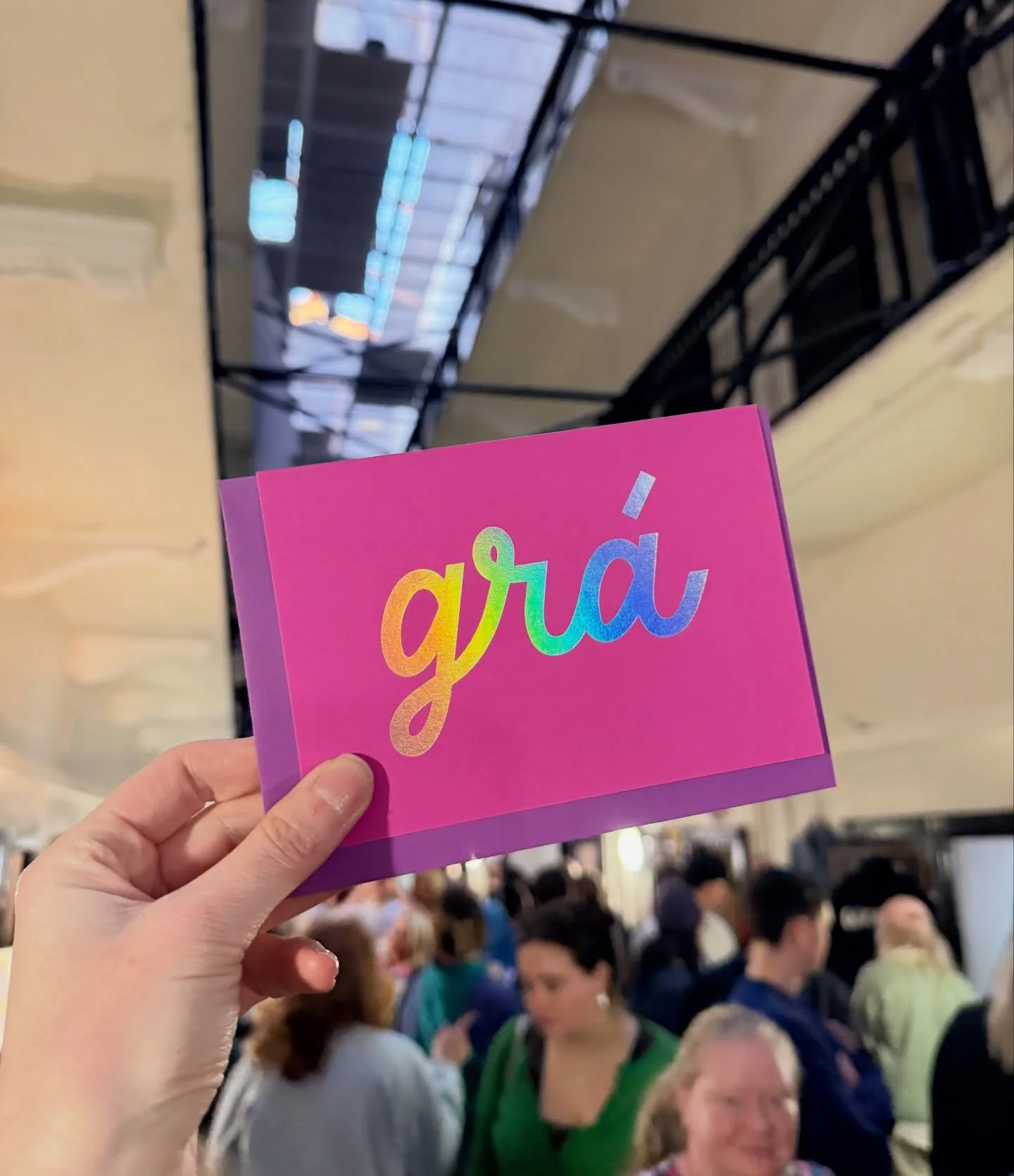Shiny ✨
Holographic 🌈
Hand-pressed foil 🙌🏻
Designed, printed, foiled in Ireland ☘️