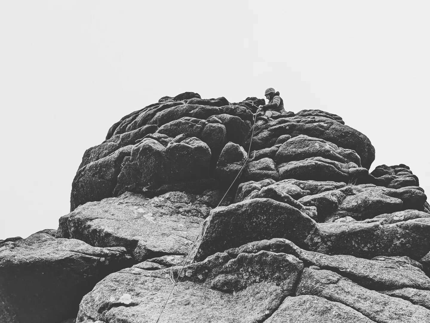 @emmajhide leading up Paddy on Hound Tor

#climbdevon #dartmoor #dartmoornationalpark #rockclimbing #climb #climbinglife #climber #nature #adventure #rockclimber #outdoors #tradclimbing #outdoor #fitness #climbers