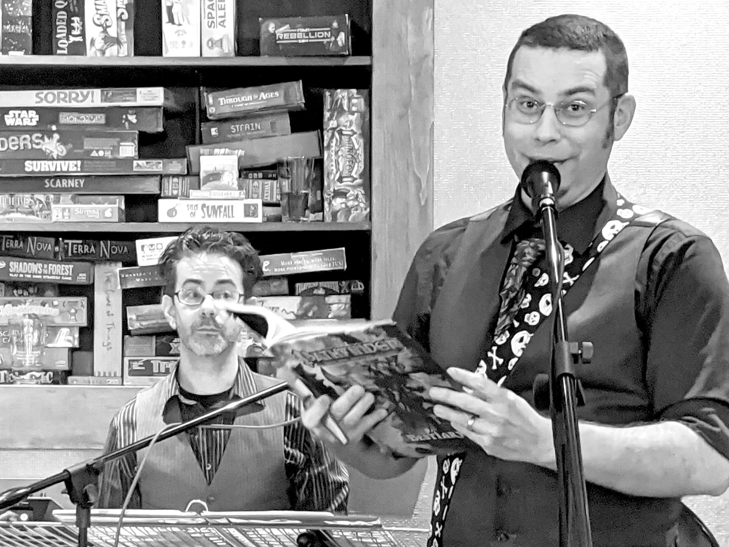 4-3 bw 49592198112_4587a90a72_o.jpg