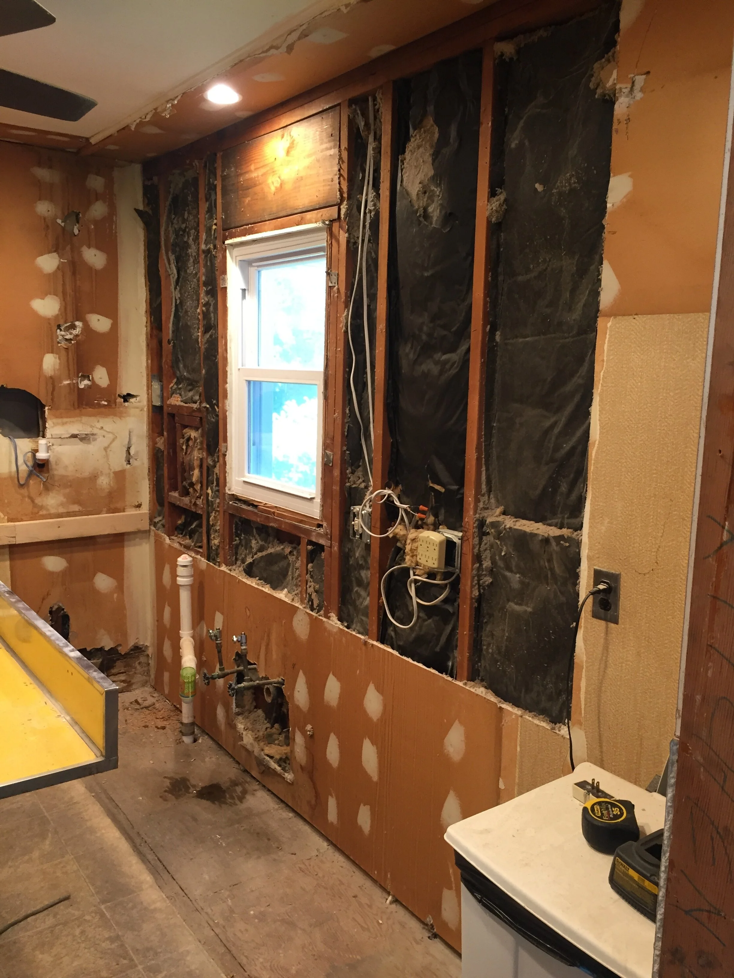 Kitchen 2.1.JPG