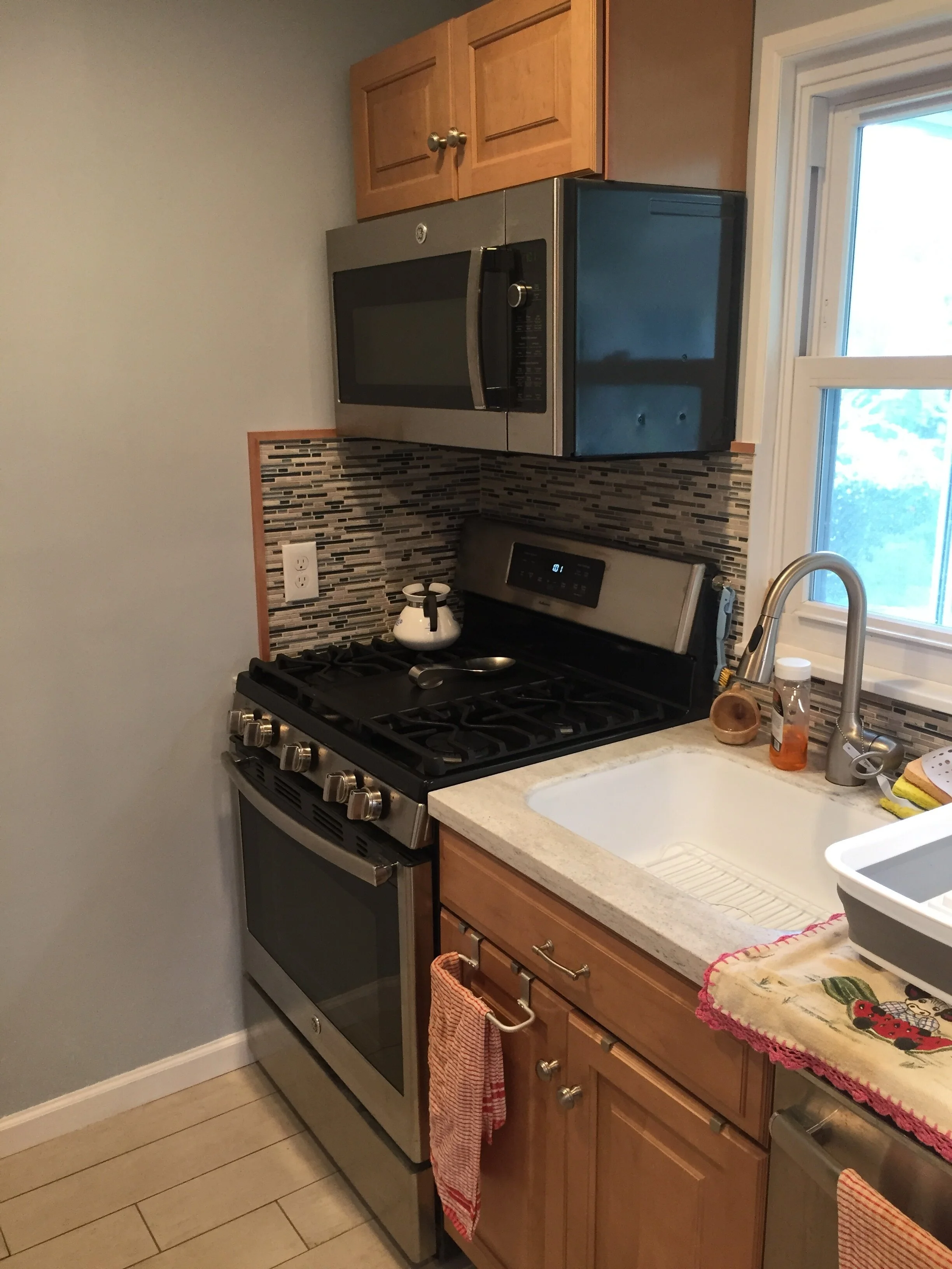 Kitchen 2.4.JPG
