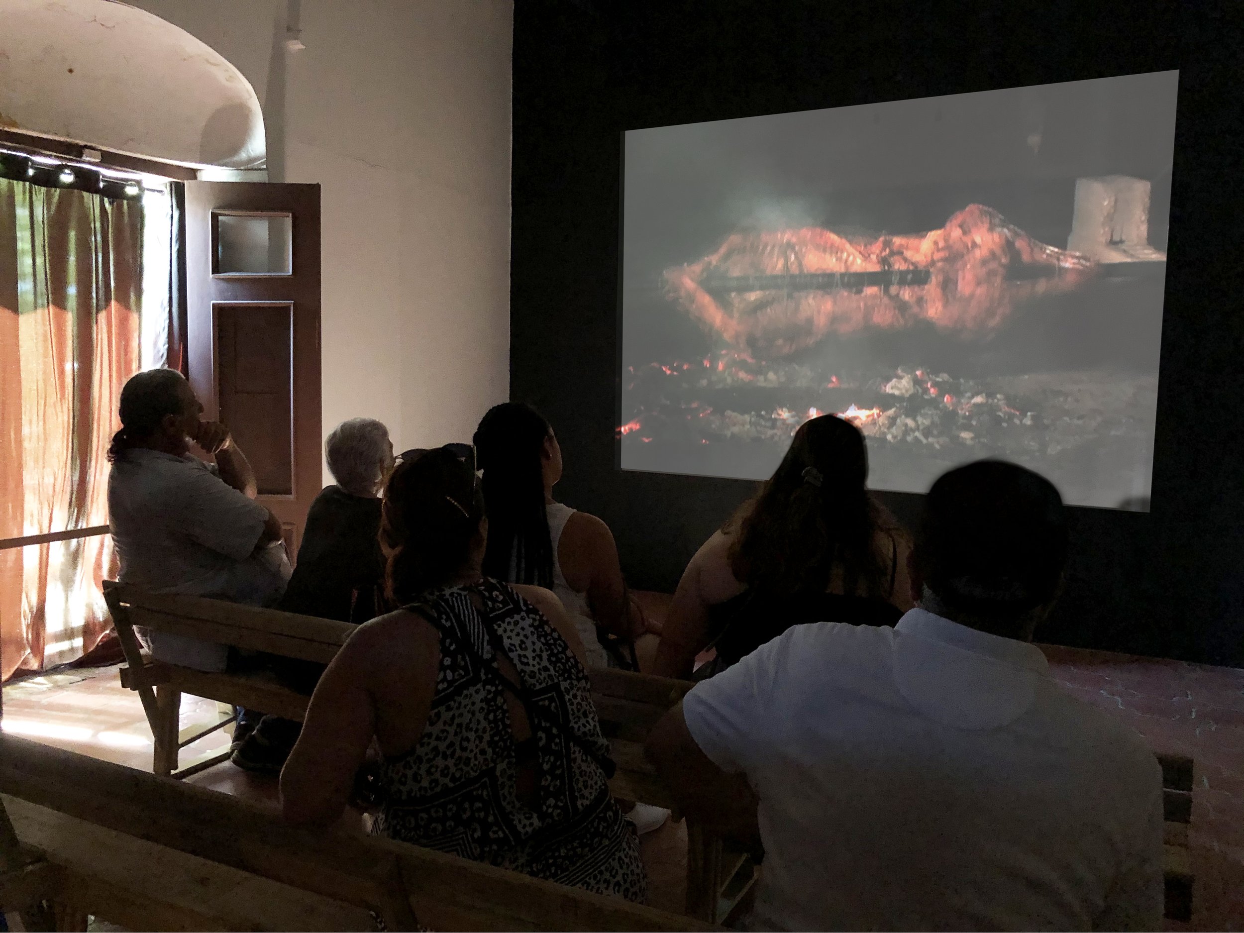 Glandulas con gente 2.jpg