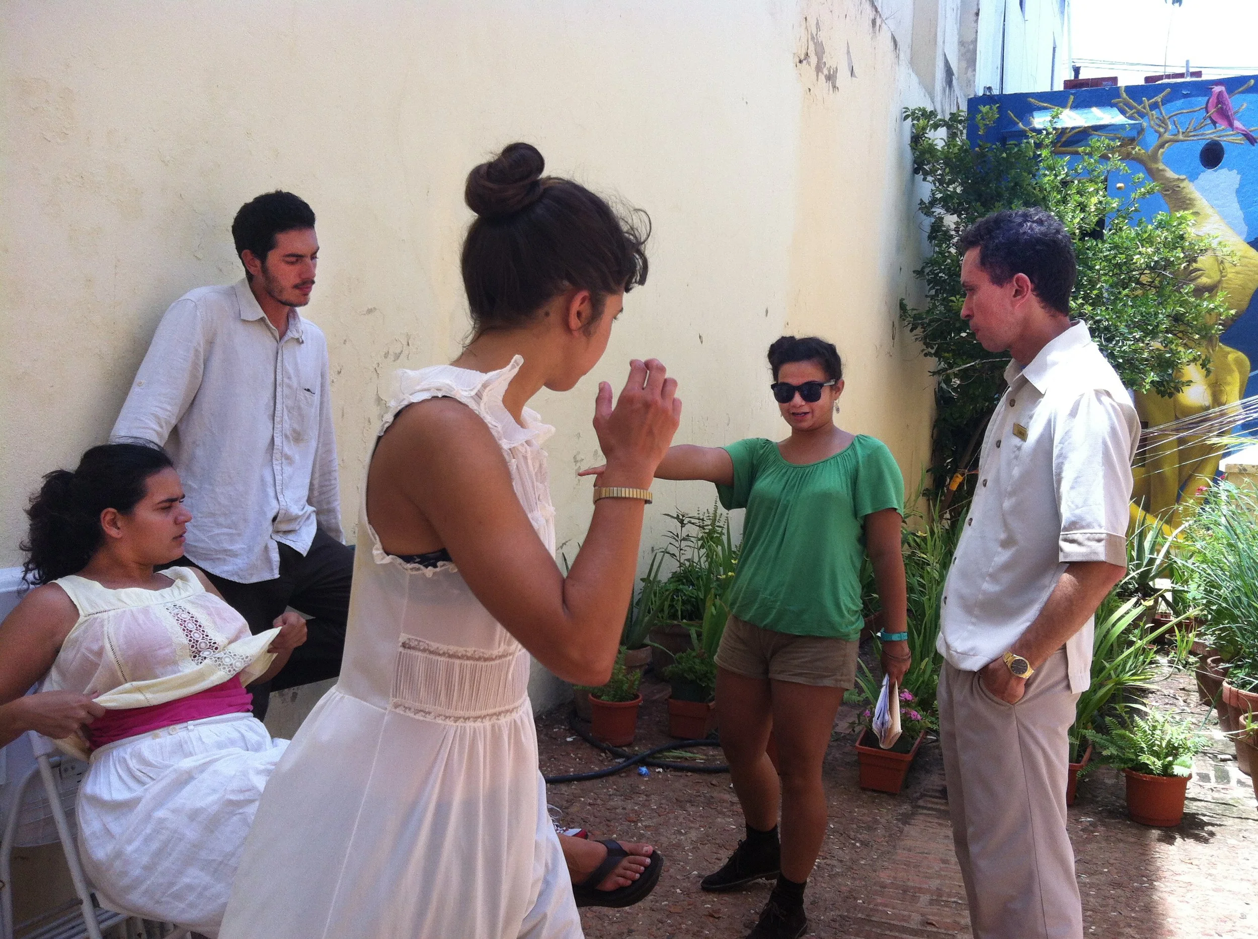 Violencia flores Contrafuertes 5.JPG