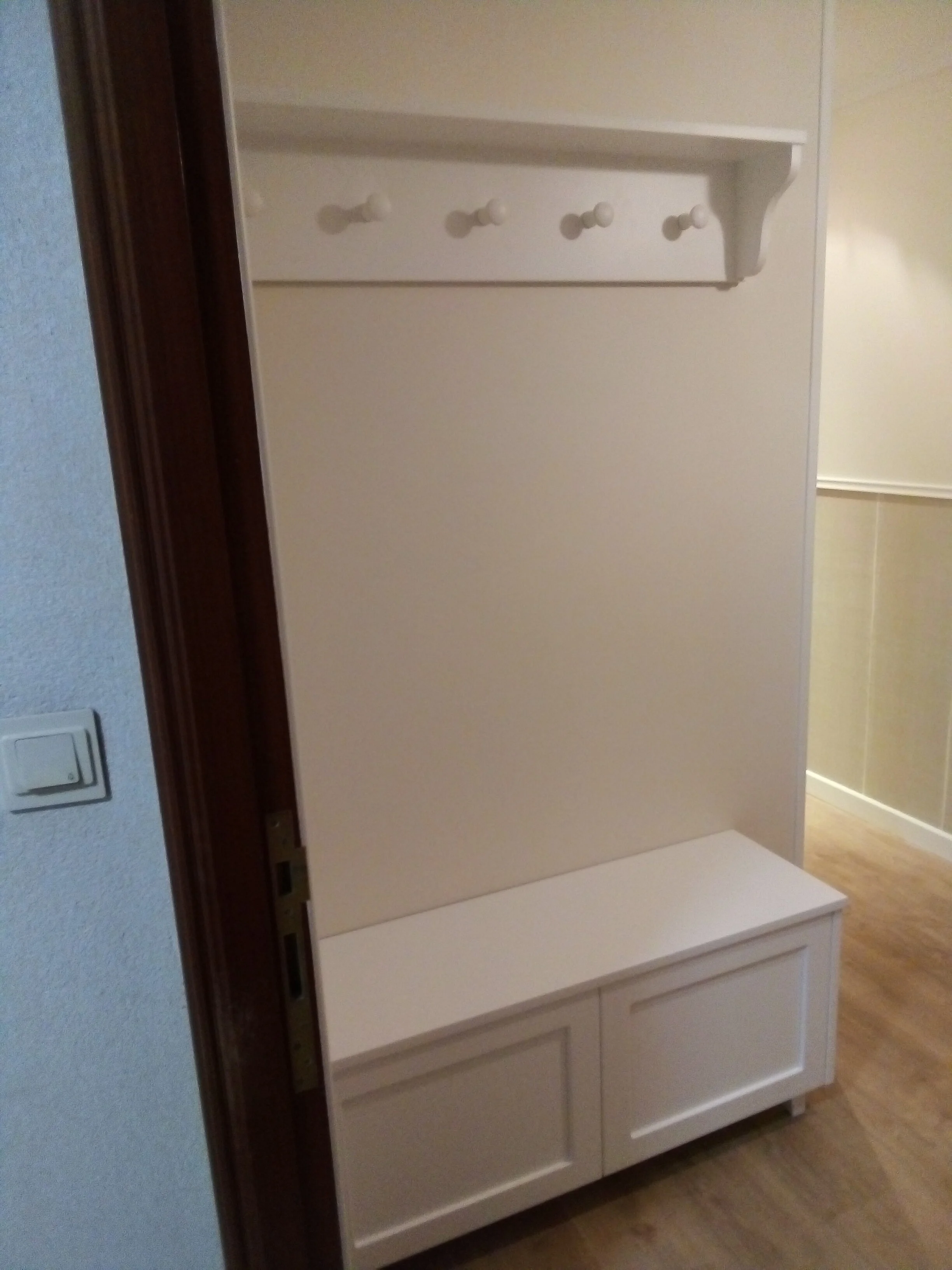 muebleeentrada.jpg
