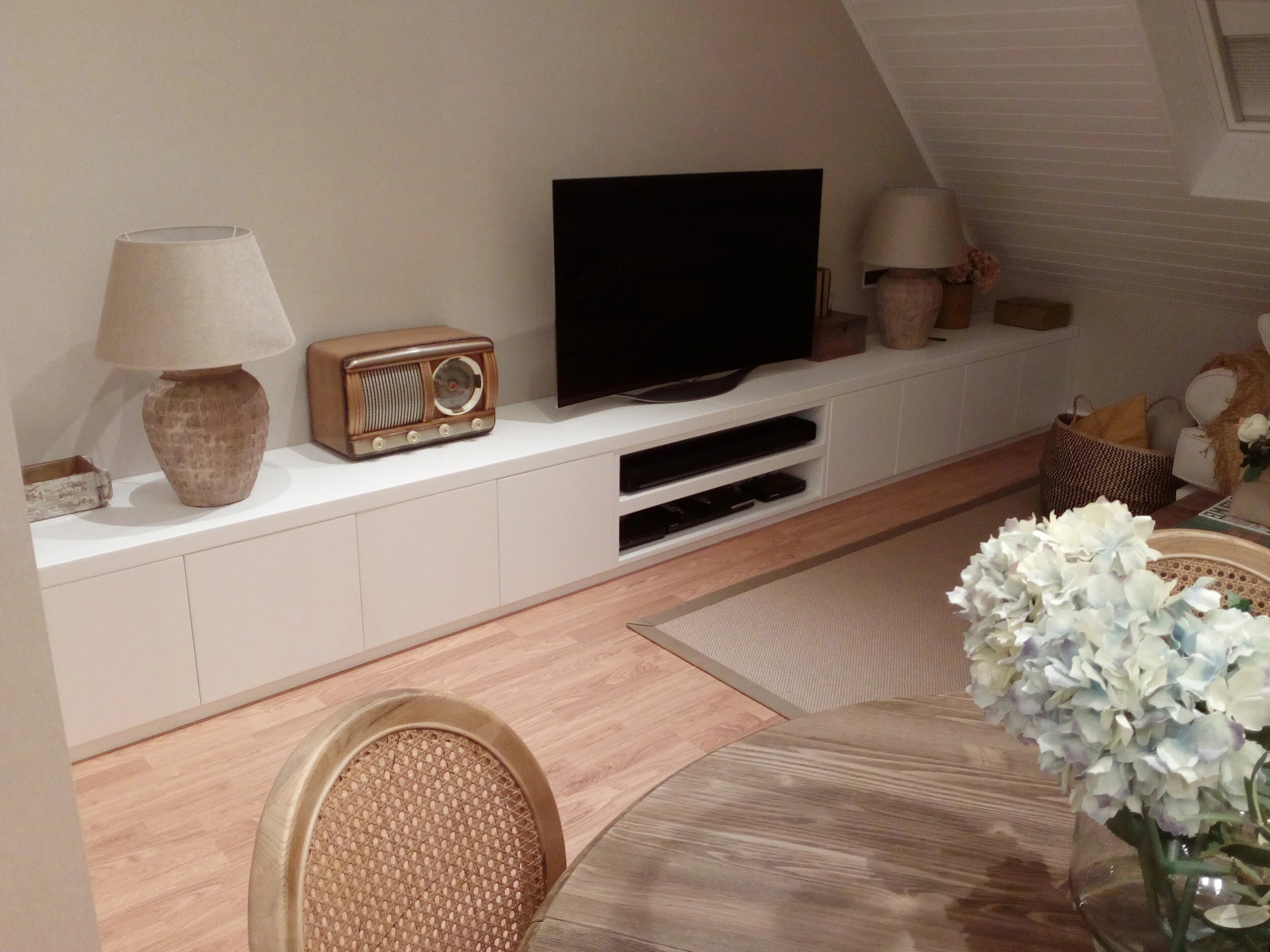muebletv.jpg