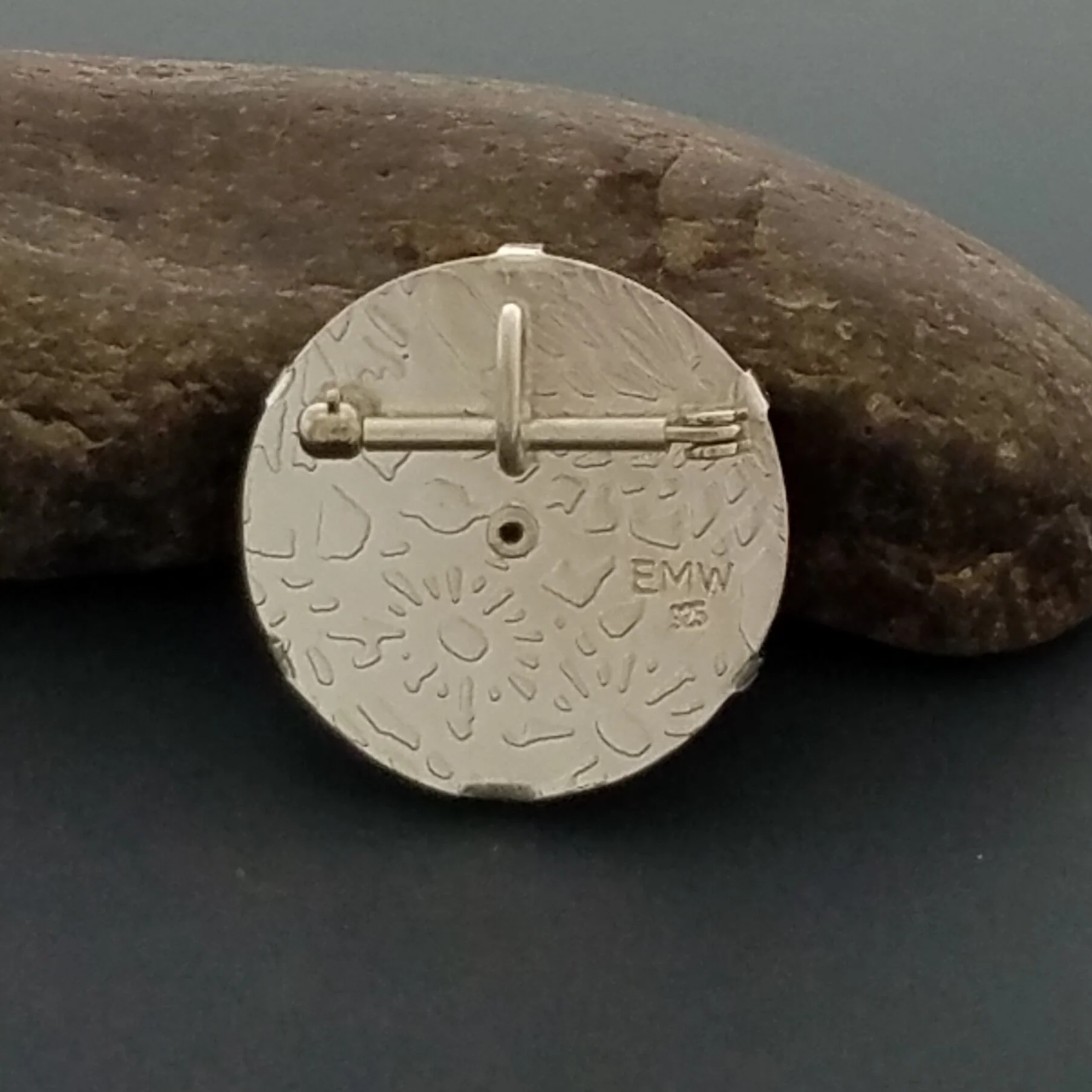 Onyx Pearl Pin 8.jpg