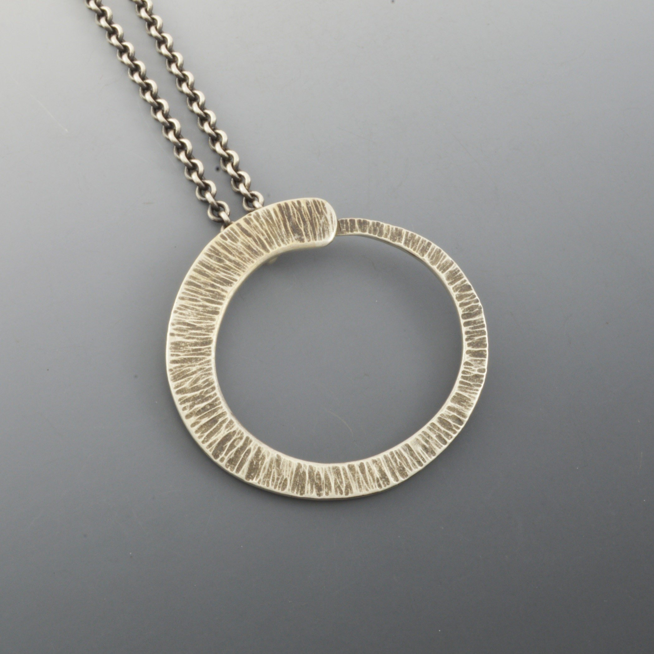 https://i.etsystatic.com/7285246/r/il/05a5cc/1525141043/il_fullxfull.1525141043_tgrs.jpg
