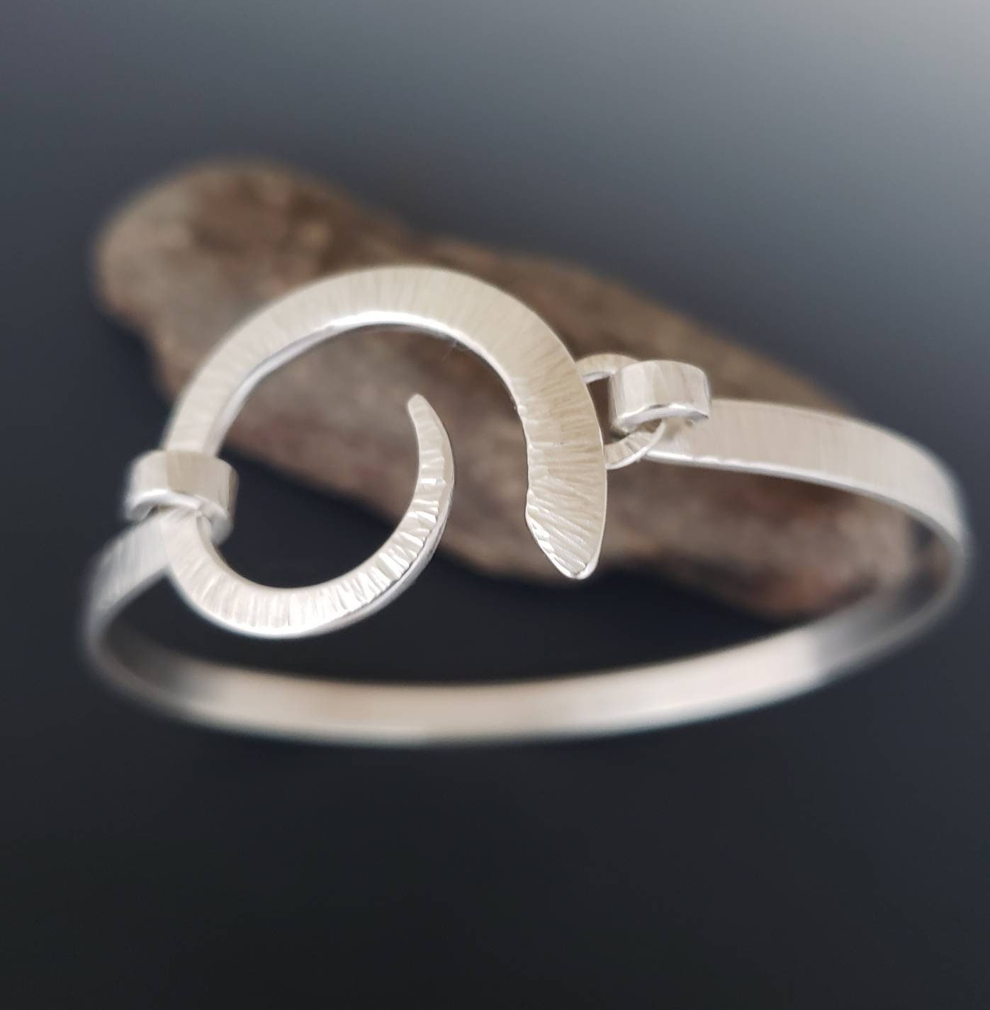 https://i.etsystatic.com/7285246/r/il/77ee30/3277495974/il_fullxfull.3277495974_hlku.jpg