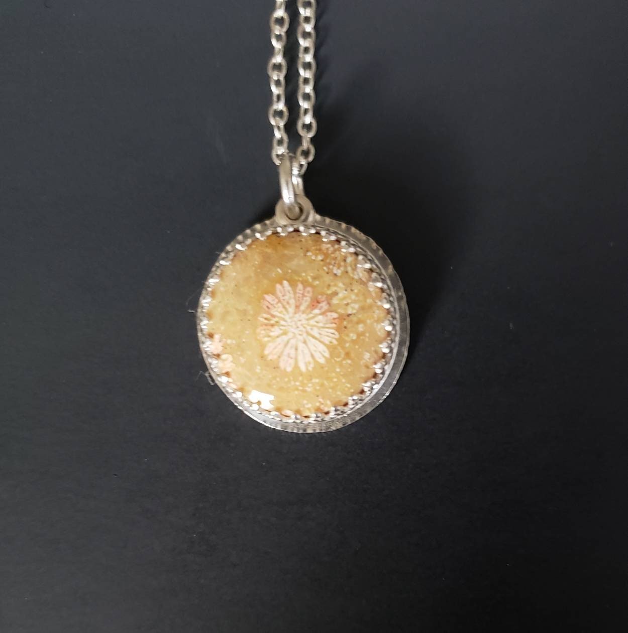 https://i.etsystatic.com/7285246/r/il/7640b5/3494358267/il_fullxfull.3494358267_pgmj.jpg