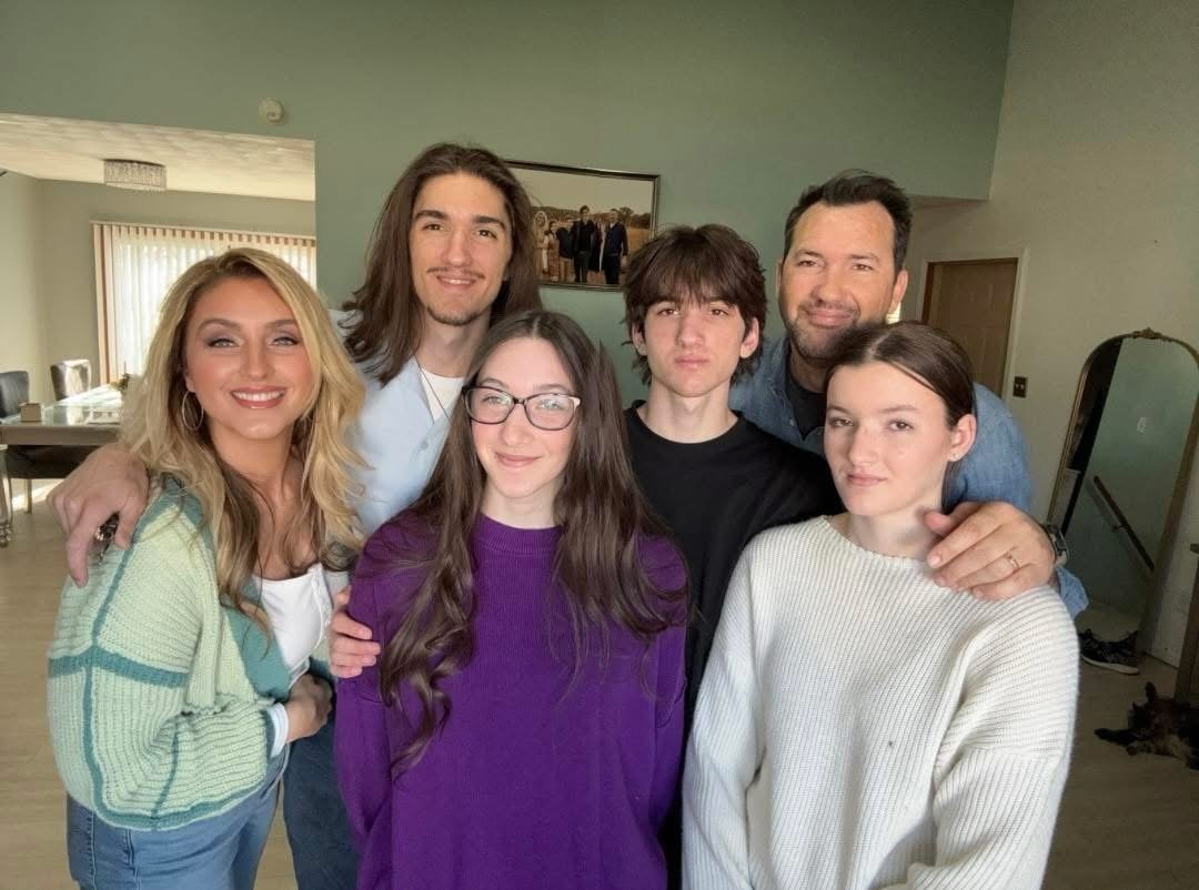 Happy Thanksgiving!! 🍁🦃🍽 So grateful to God ✨ ❤️ 

In every season His grace is sufficient&hellip; His love is exactly what I need&hellip; Love this season of reflection and gratitude 😍