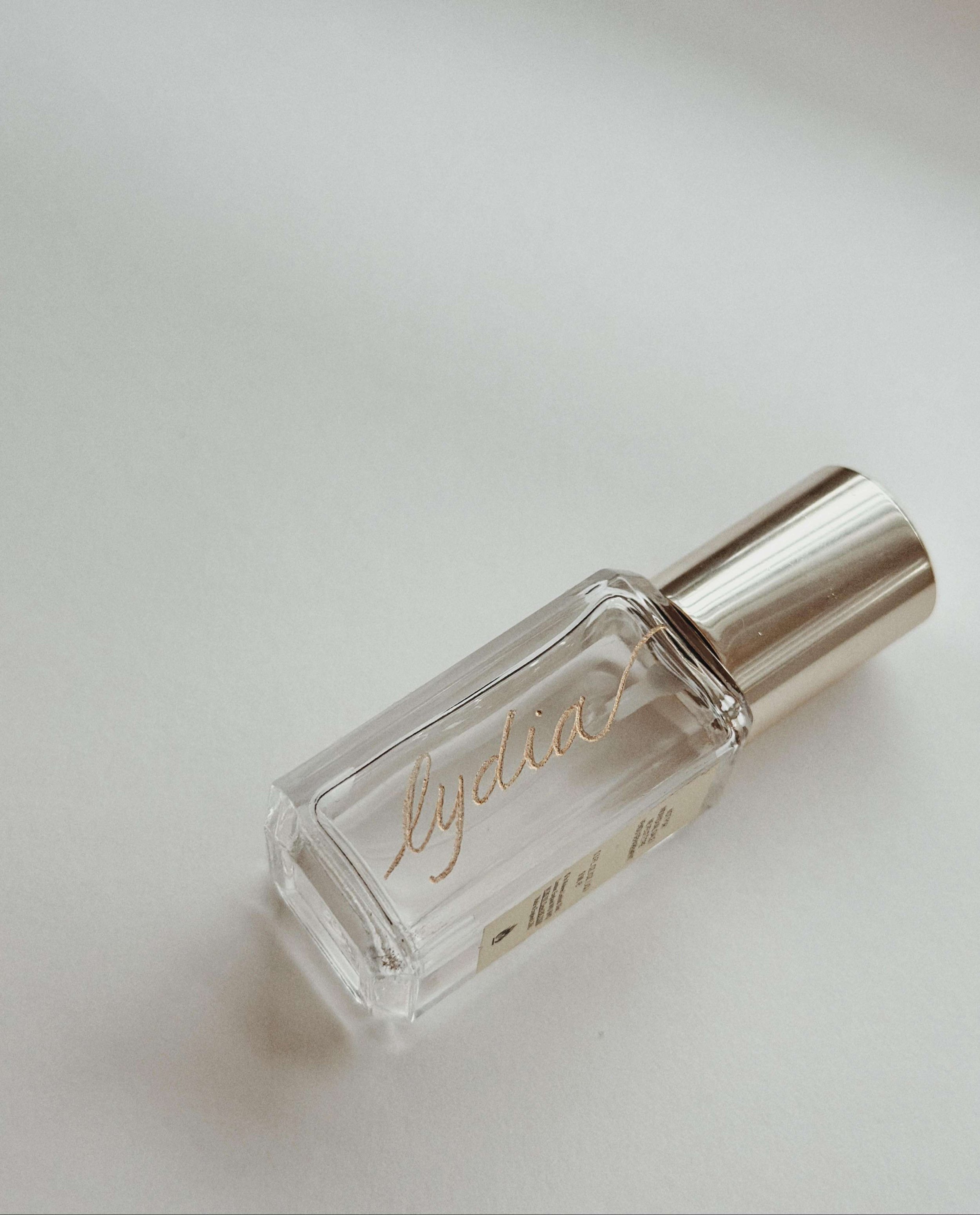 engraved-mini-jomalone-perfume-for-bridesmaids.jpg