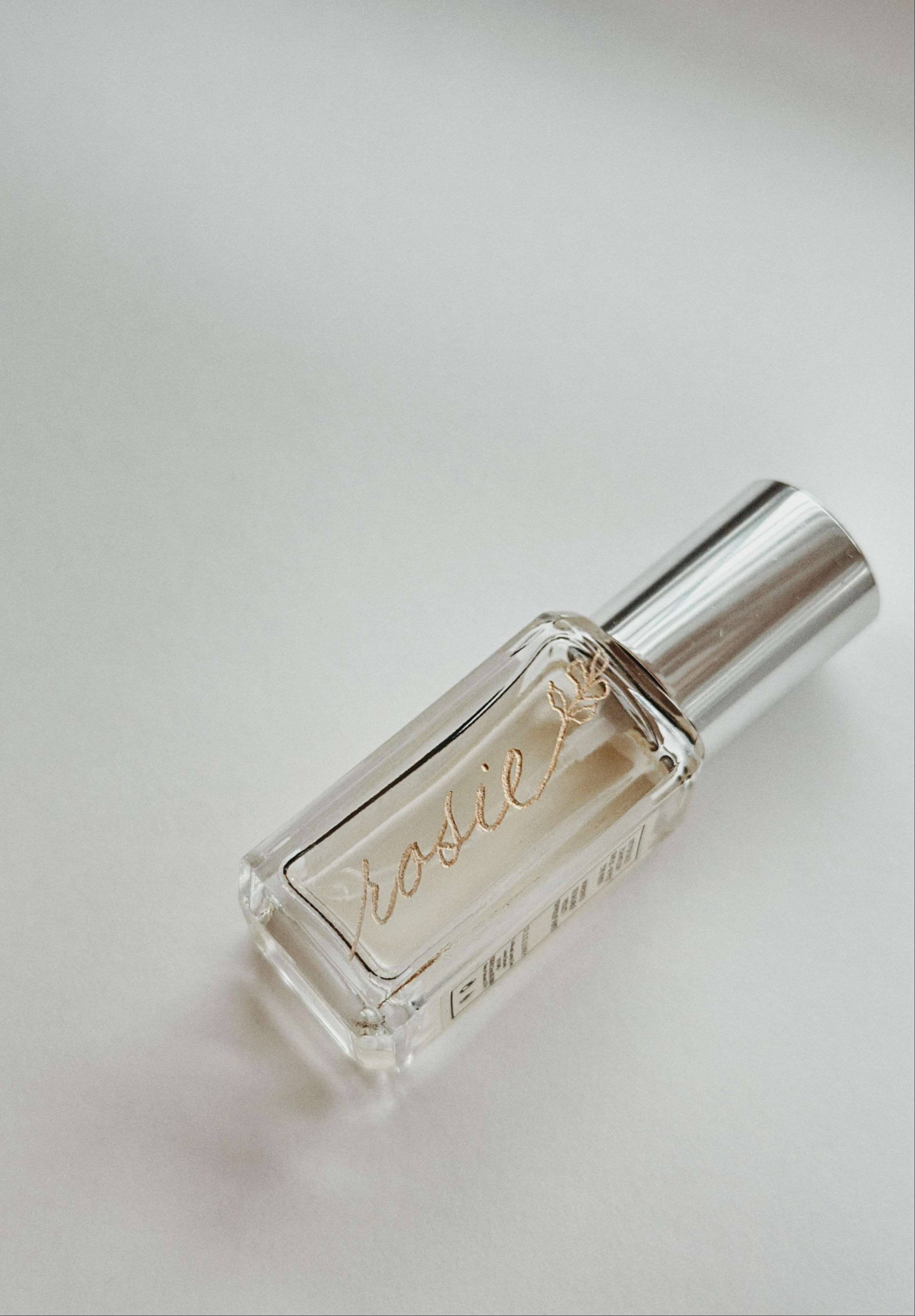 engraved-mini-perfume-for-bridesmaids-gift.jpg