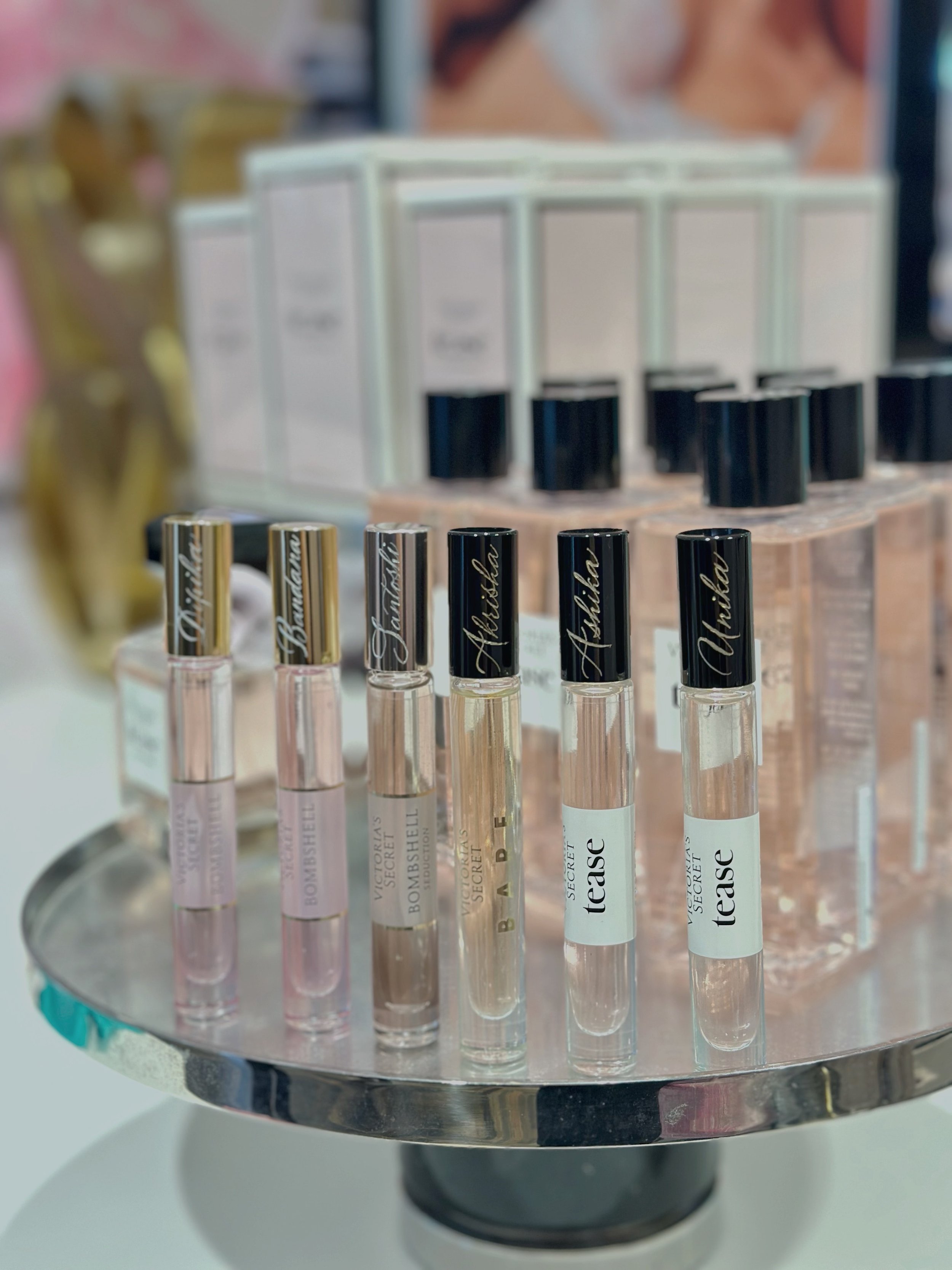 engraved-mini-VS-perfume-collection.jpg