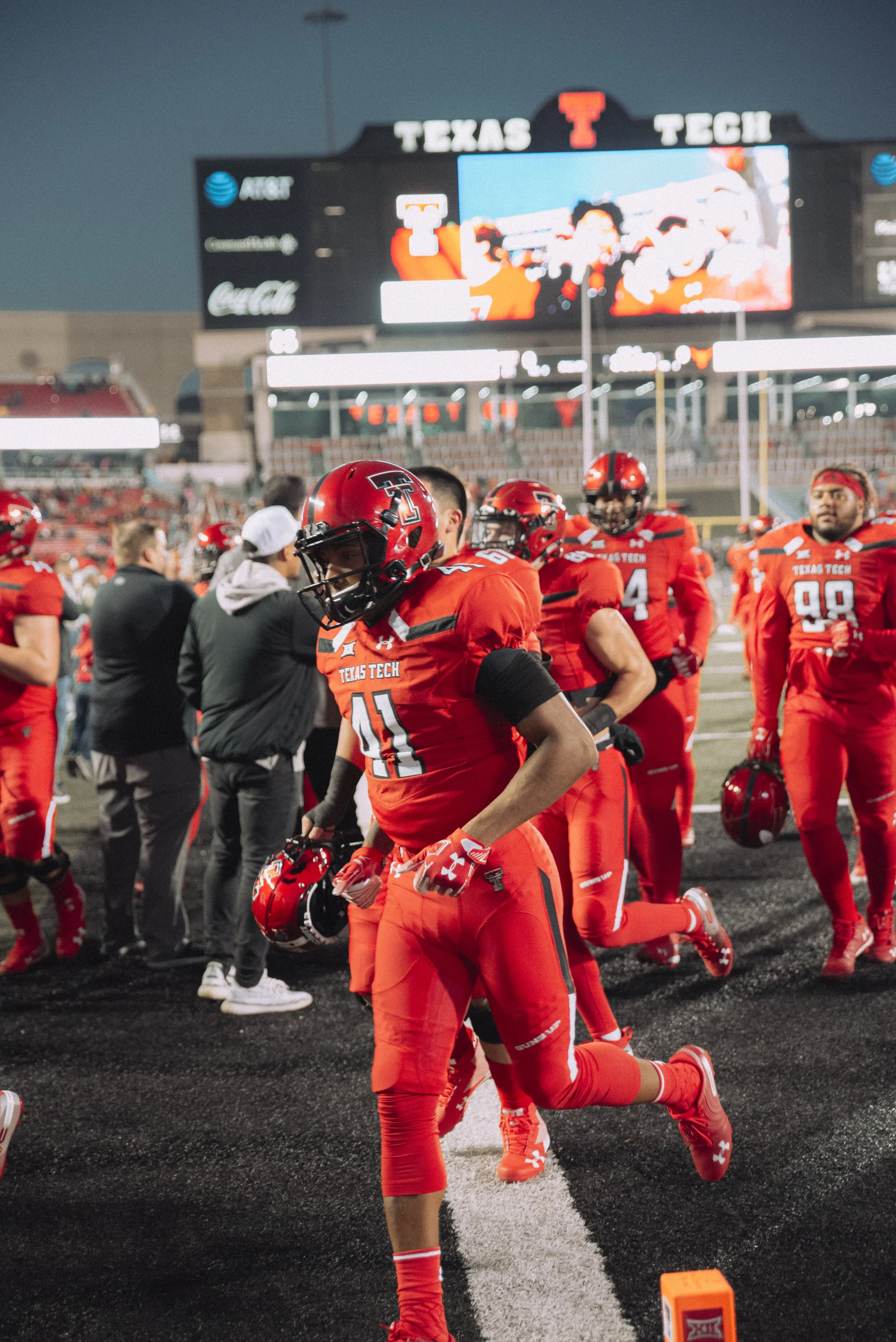 UT Football.ISB1177-1.jpg