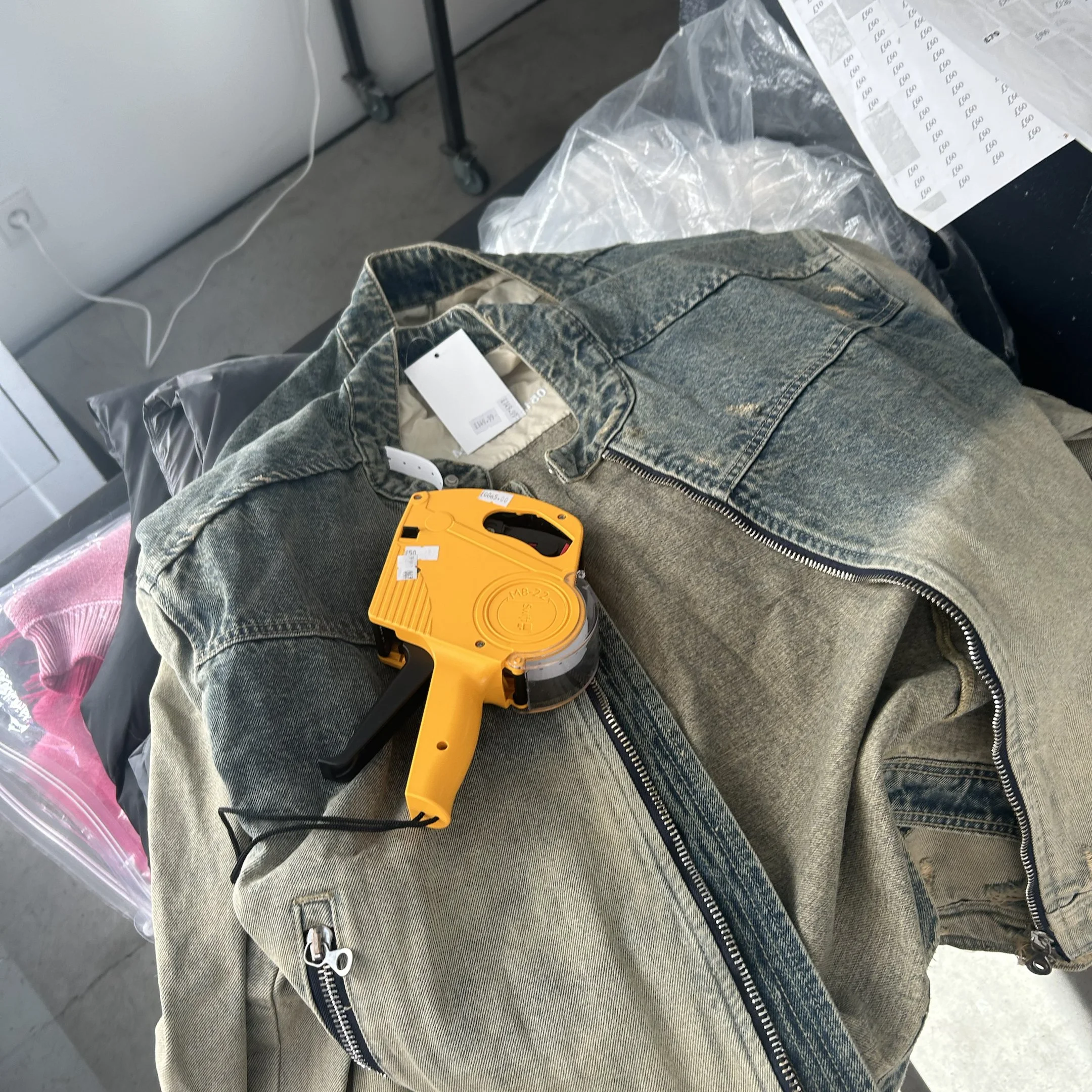 JPEG image-4152-9681-B5-1.jpeg