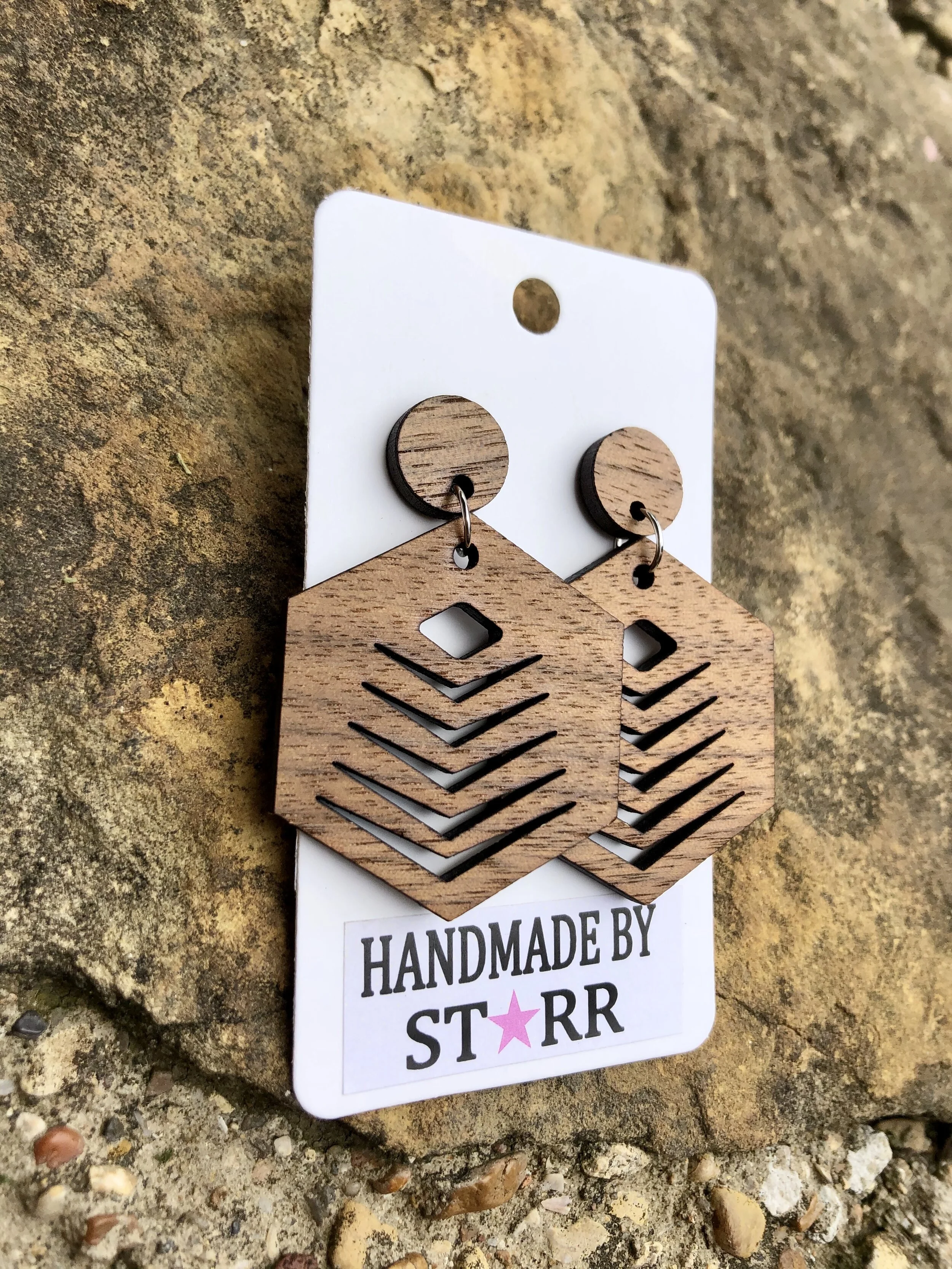 3BAF5A4D-15E9-4B7D-9254-E136A0A64556