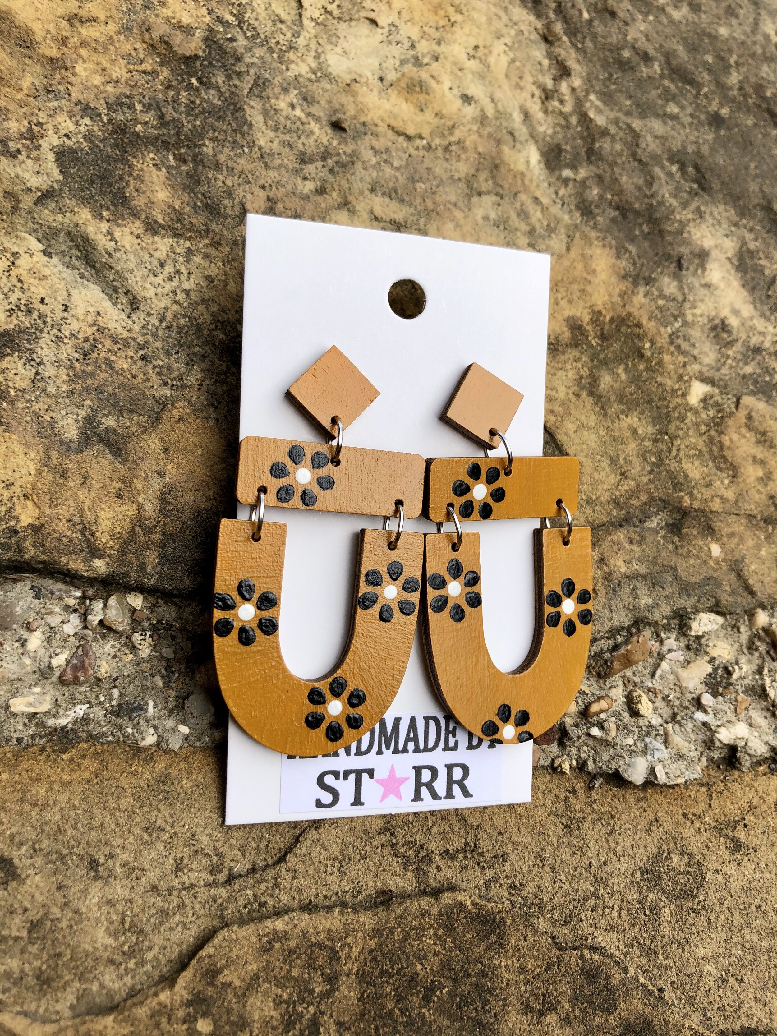 F150B008-6FC2-4624-B9AC-454CBC584B33