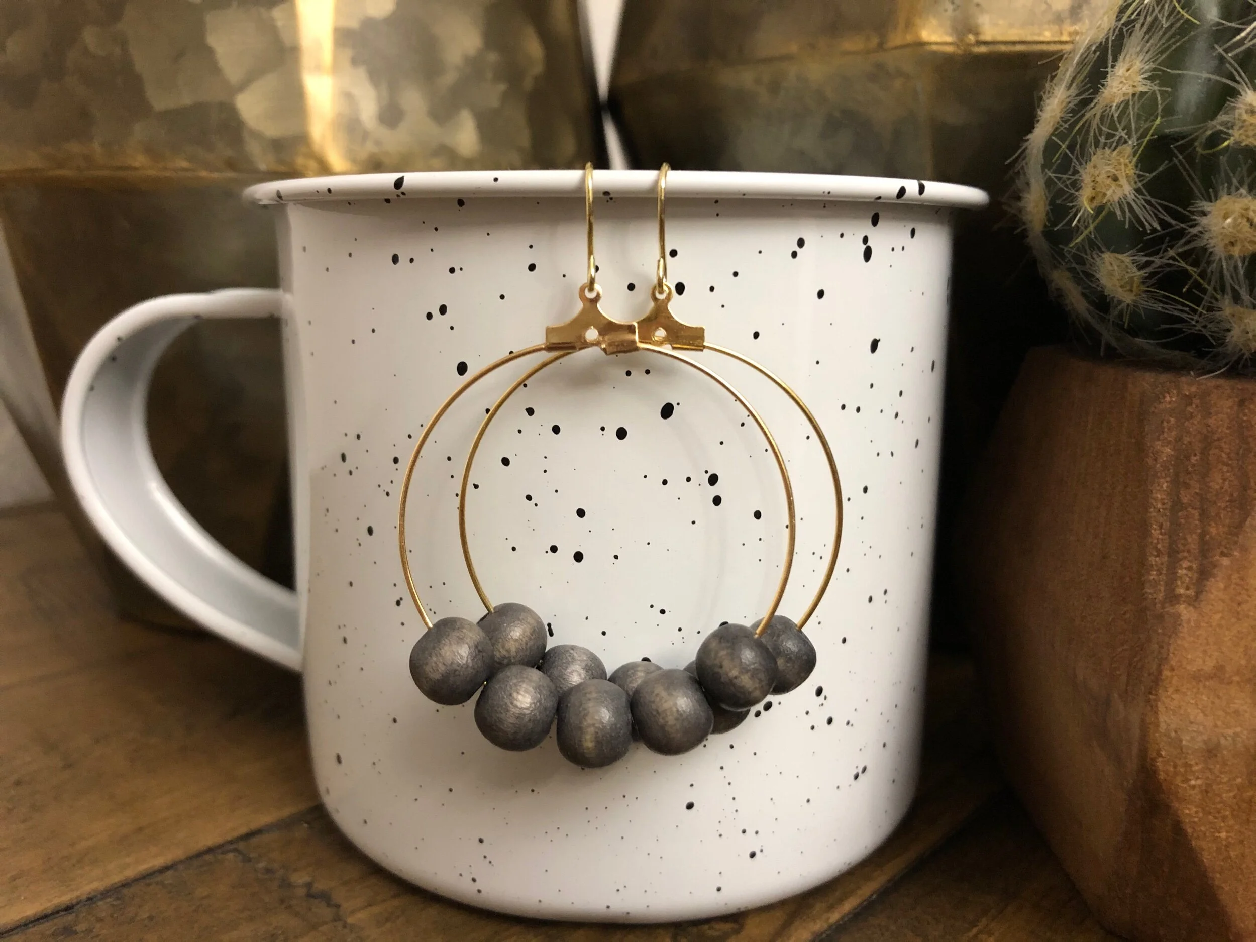 EF70F678-7F8B-41CC-AAE5-158FCB57BFAC