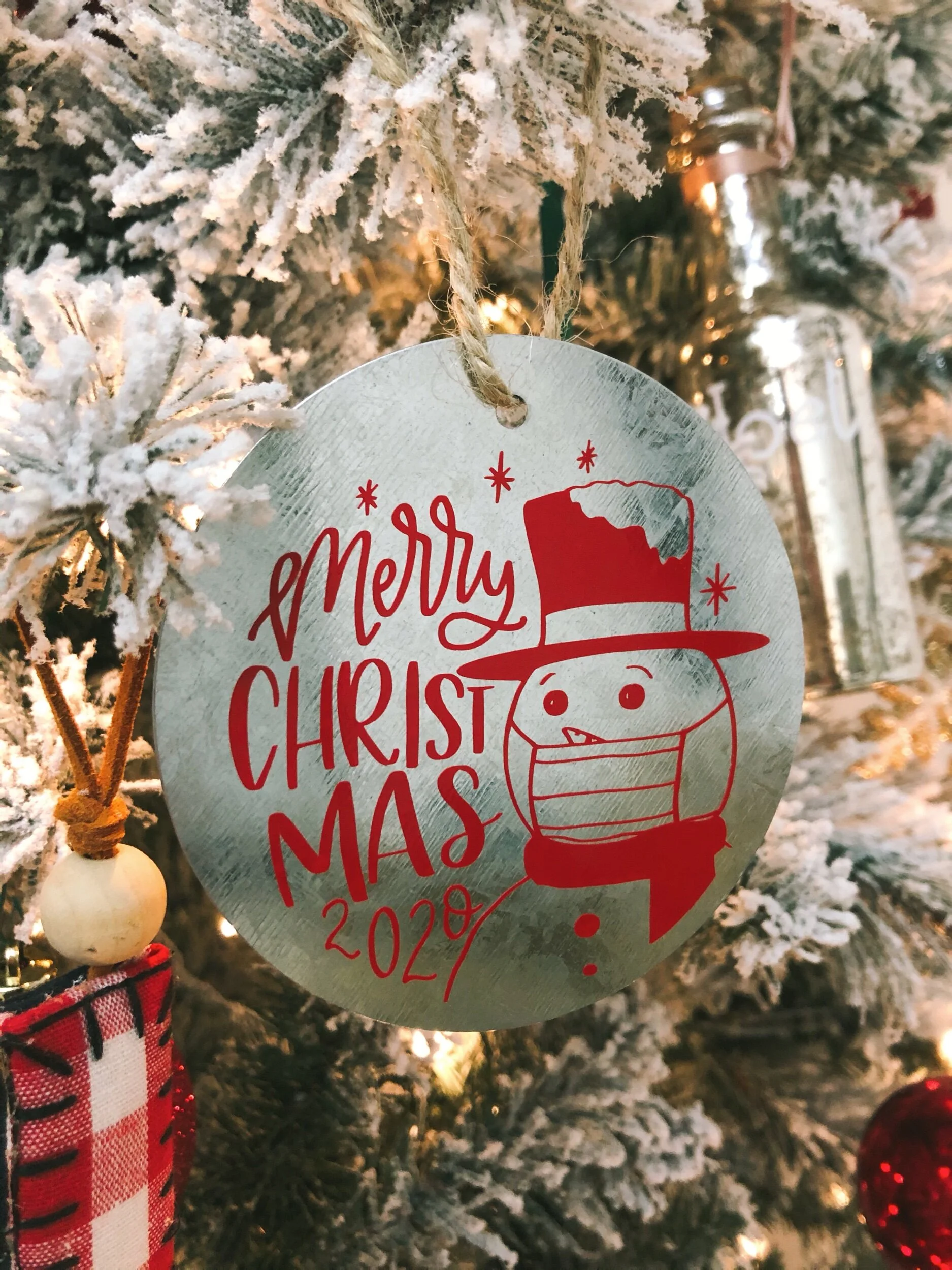 252C7383-A3D3-43A2-84C4-1FB860383BB6