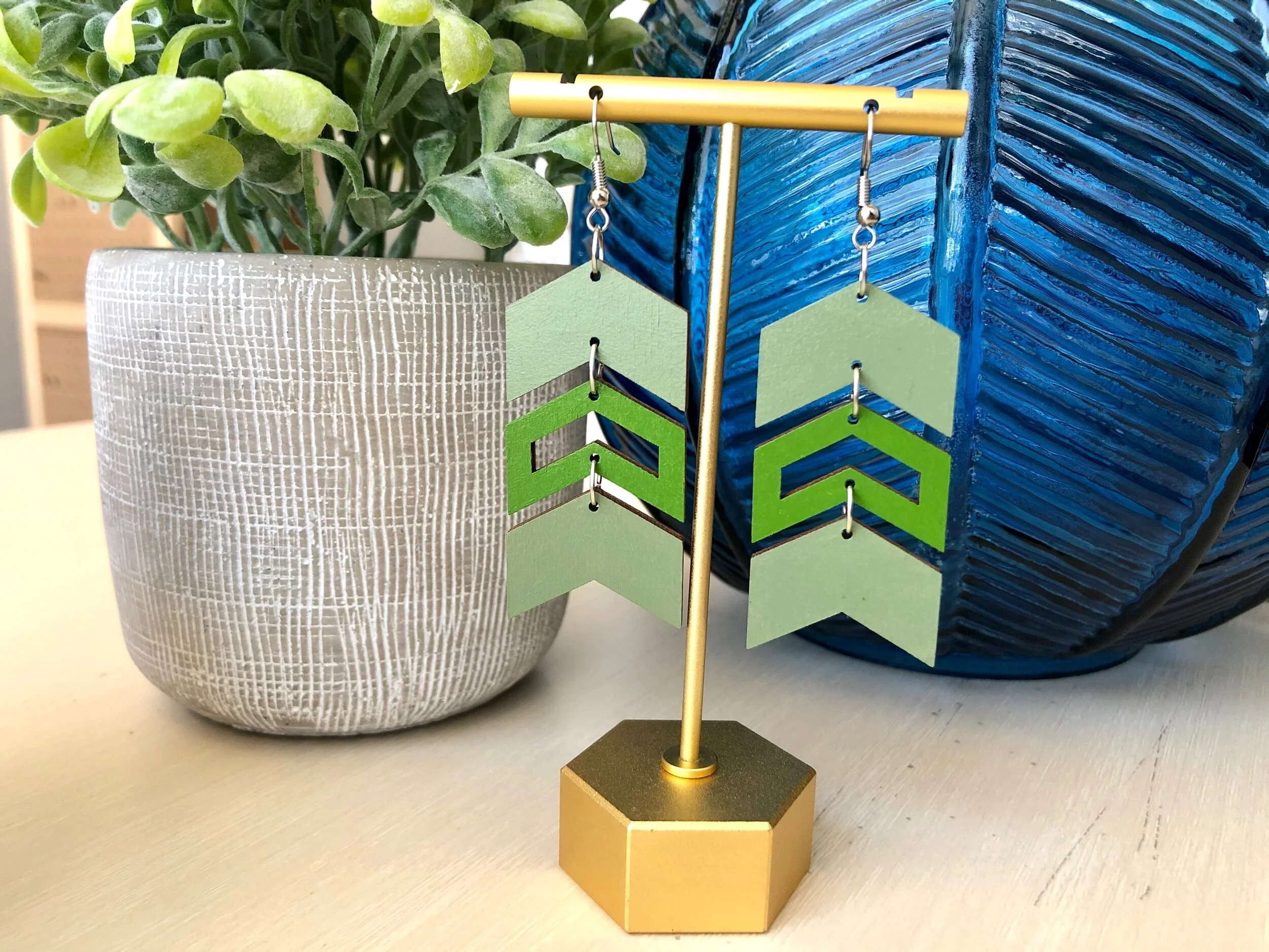 1729DD91-45CE-4496-B65B-73F2DC8CE9F4