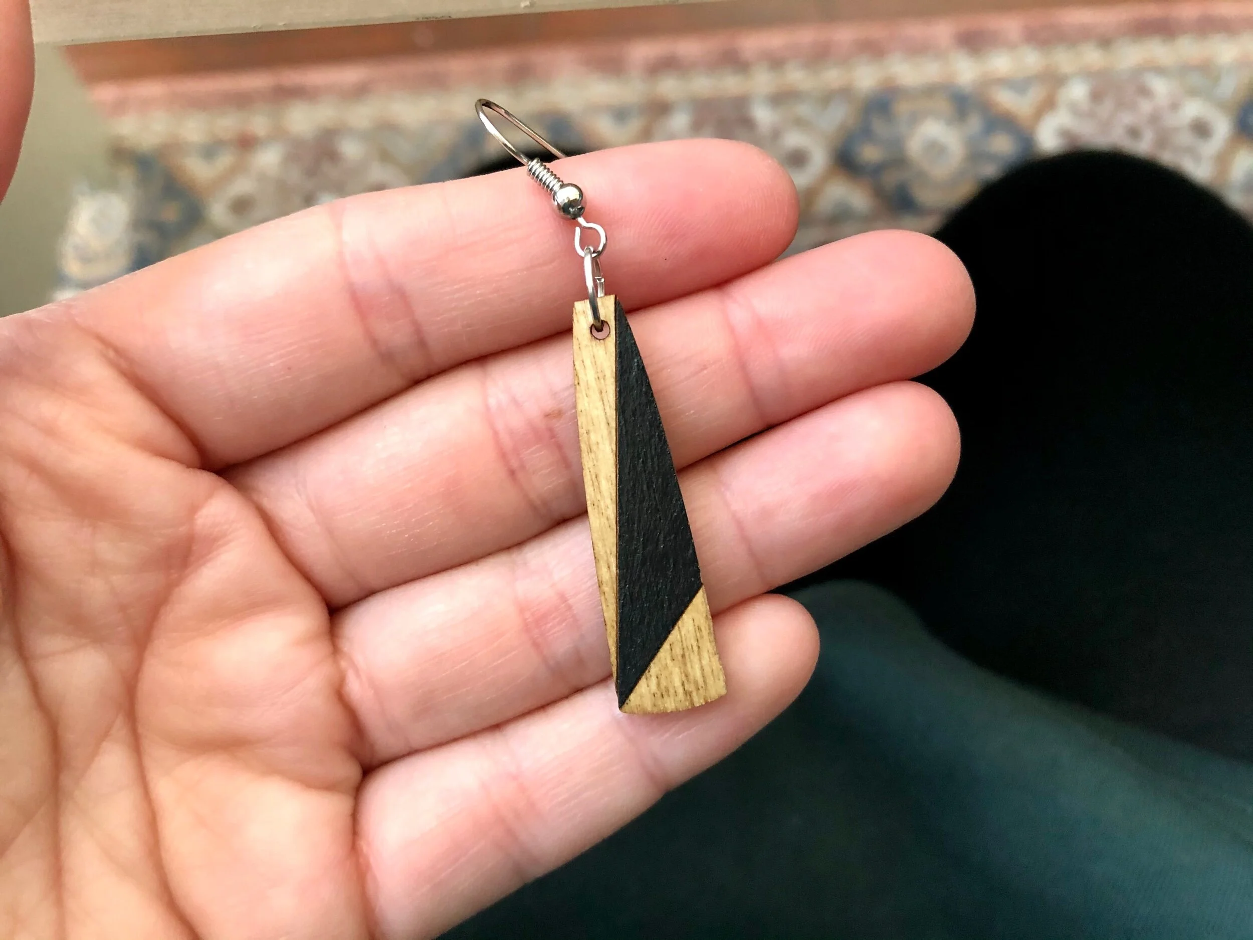 20EB29F4-C376-4094-A515-C7A15276ED48