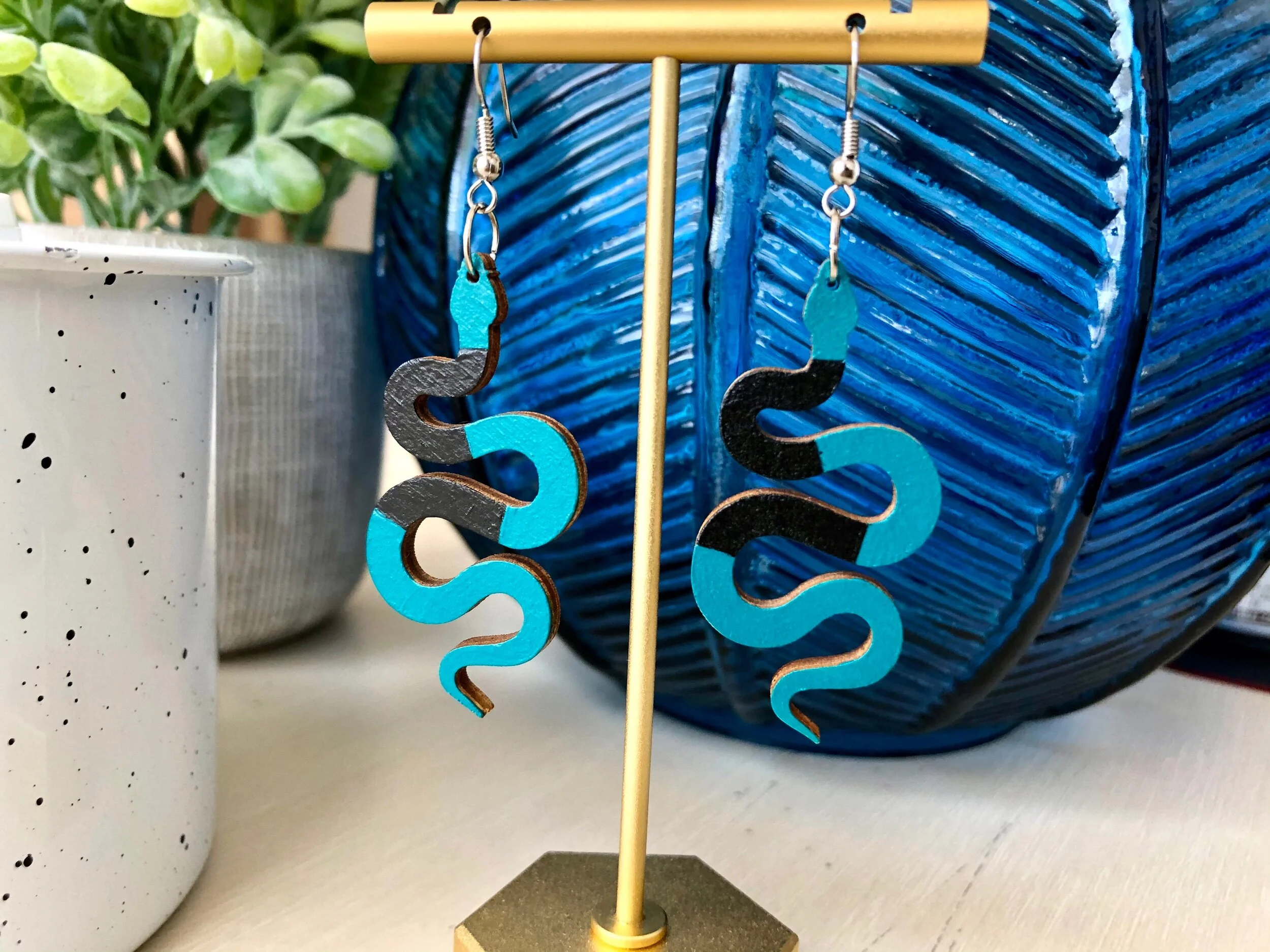 77396E1D-3EB5-407B-A625-0648D1FC3963