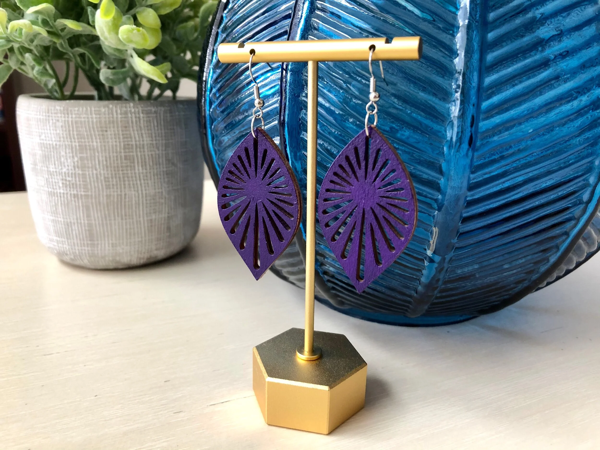 FB3147CF-CDAF-4367-9CC4-3A5A153D31A8