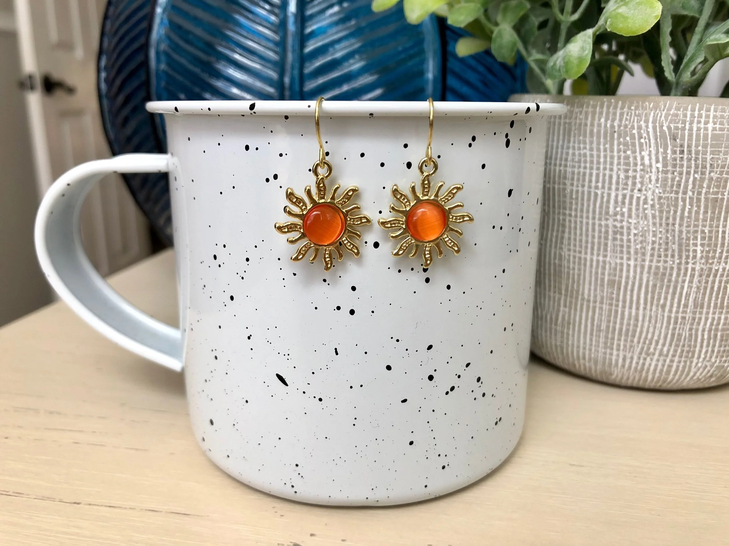 31C71DC8-BB99-49B5-B465-B1DFA4476B2F