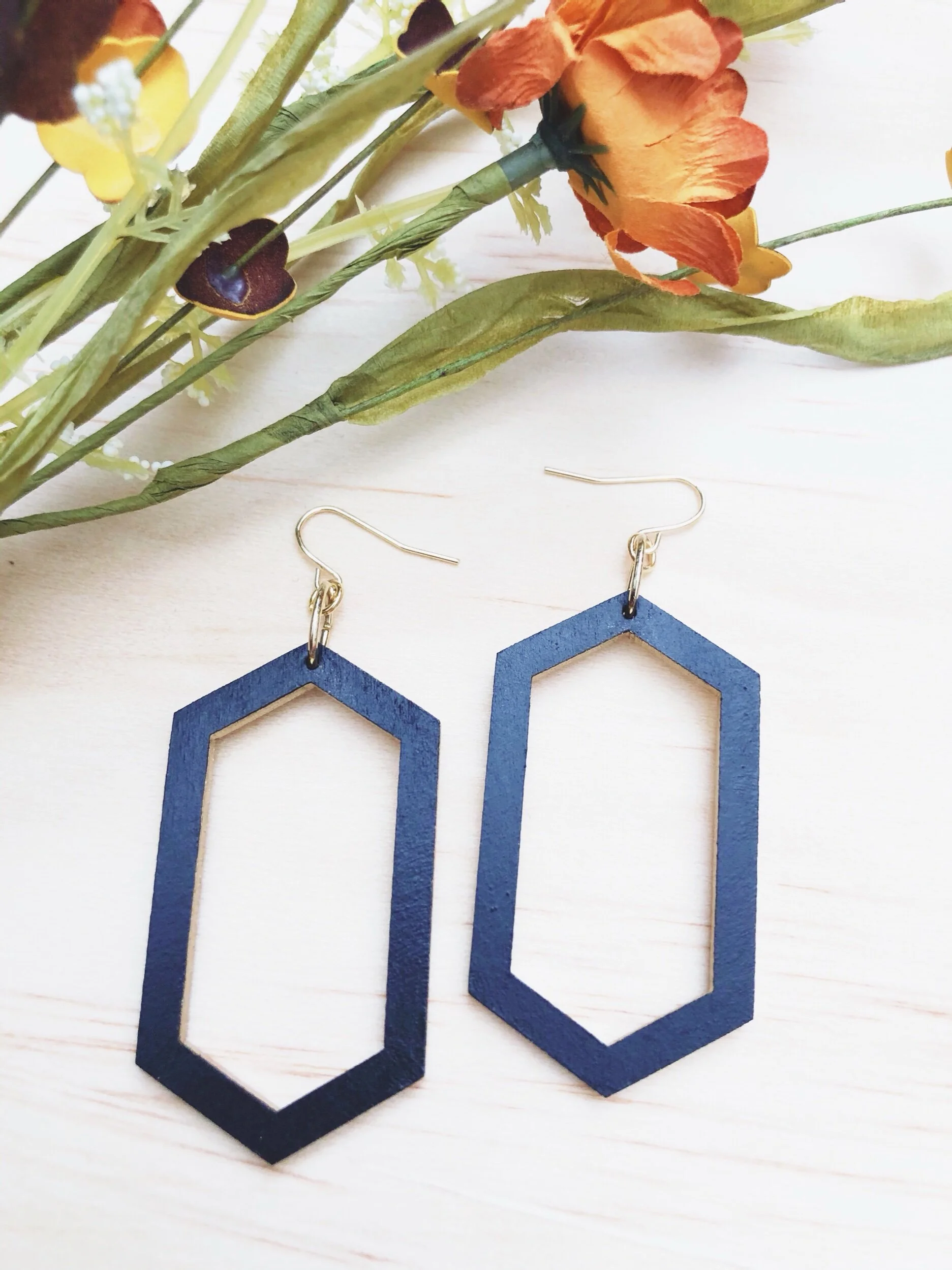 CDCB8D23-DAEA-446E-B331-9CB07A62846B