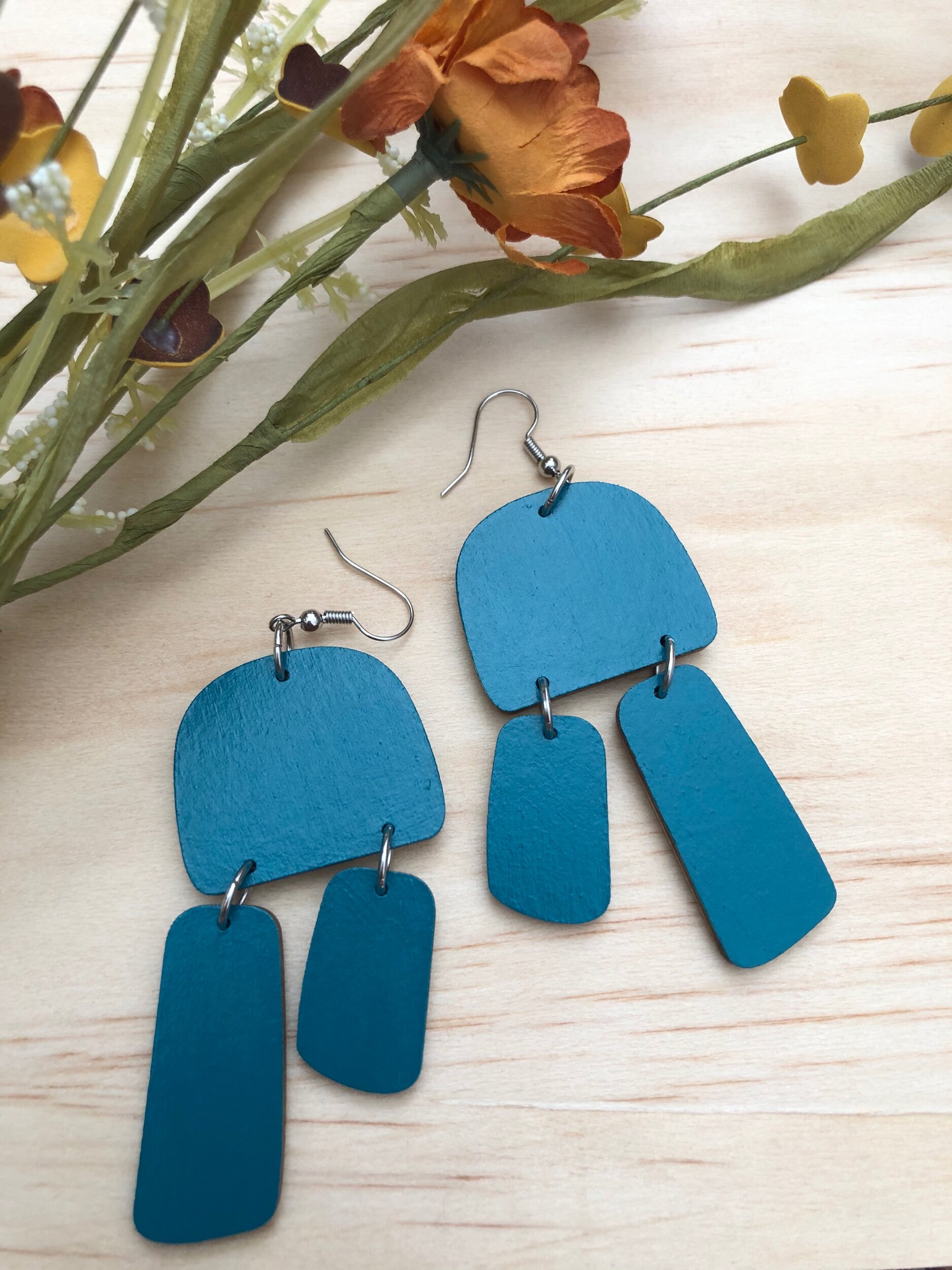 CBD97F01-27C8-4670-B185-25406AF28068