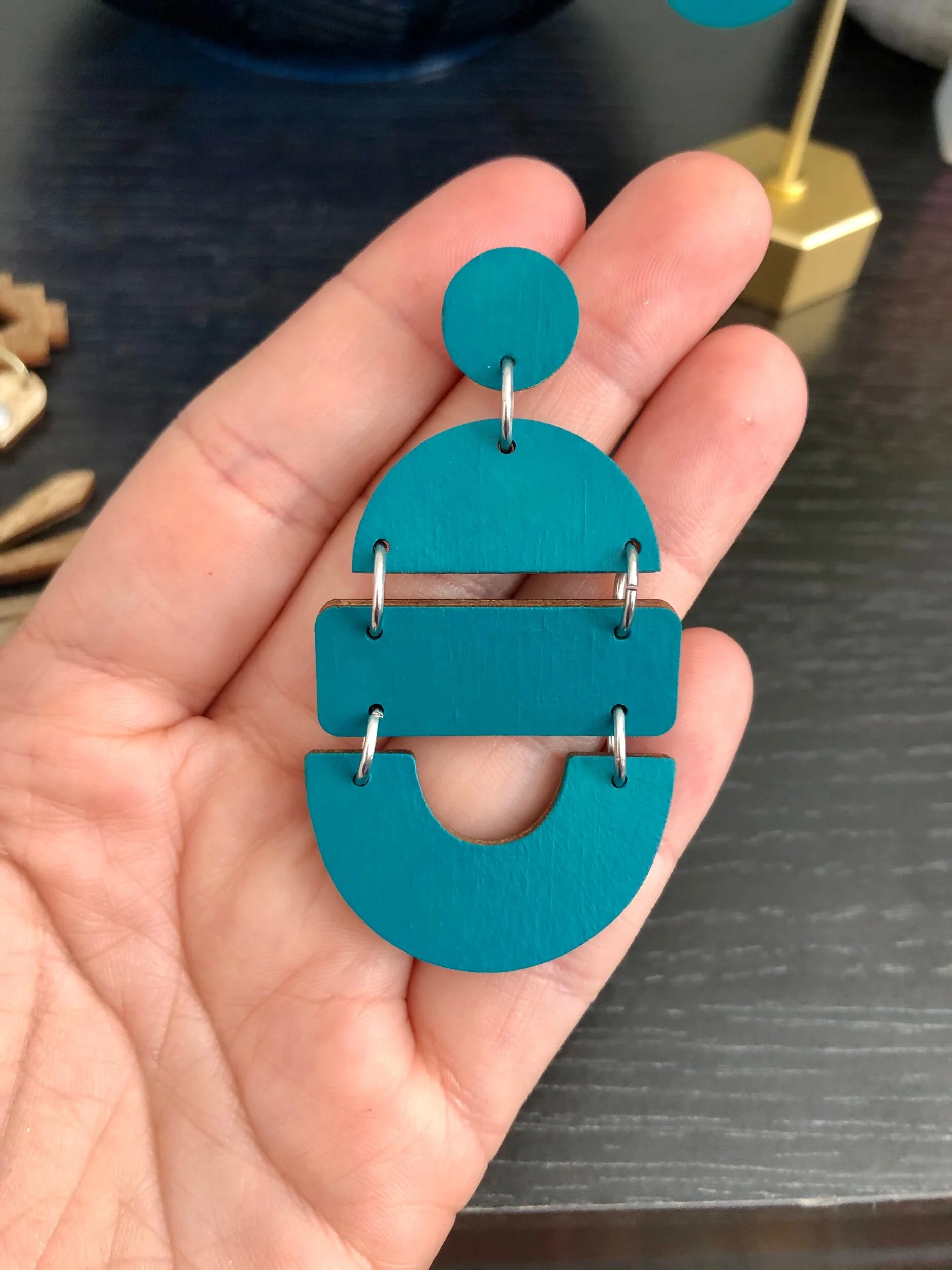 82AFB6E9-F41F-46D8-B805-97E507404599