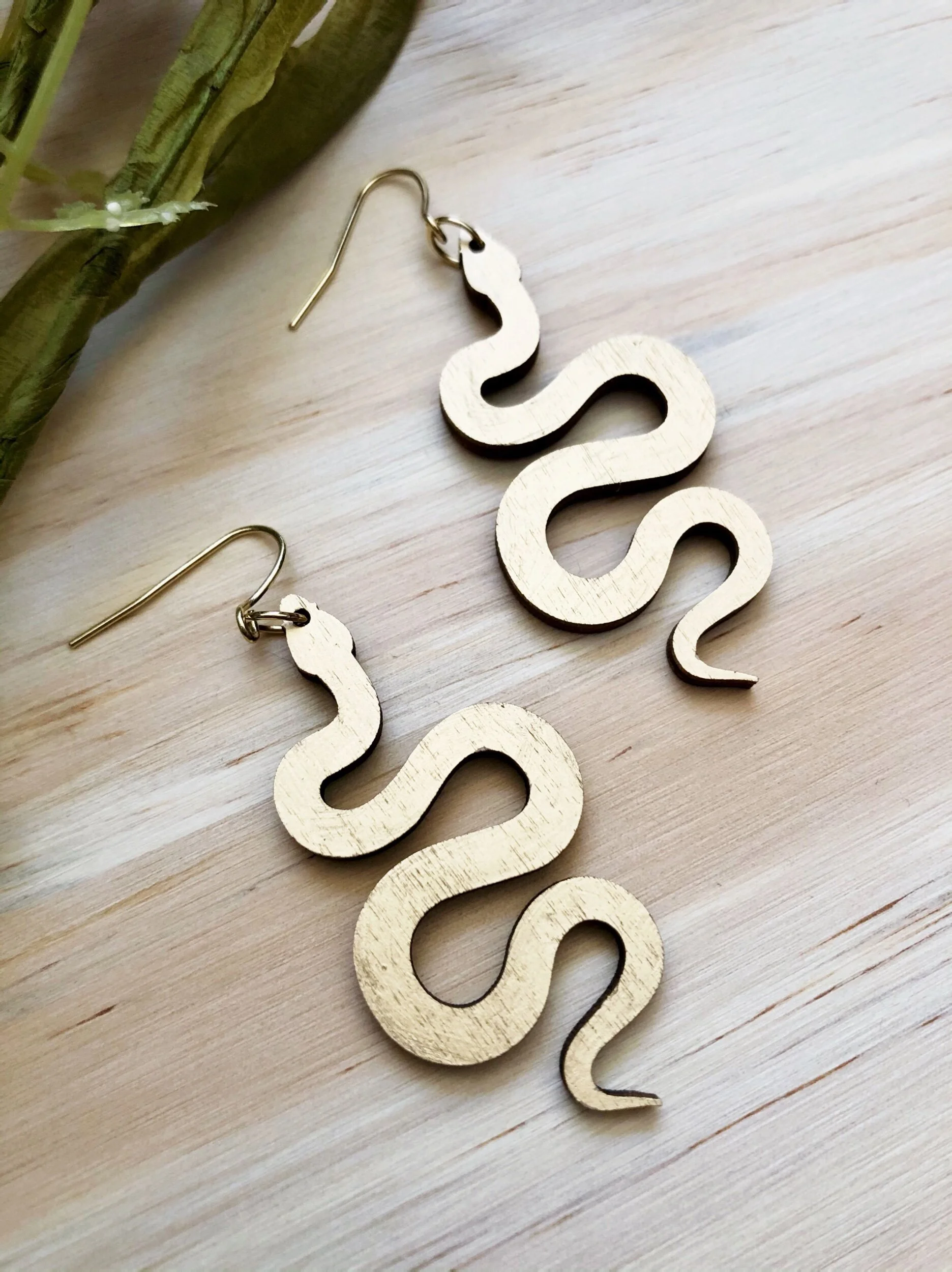 D406EA46-4C76-41F8-8AEC-FA294AB4A403