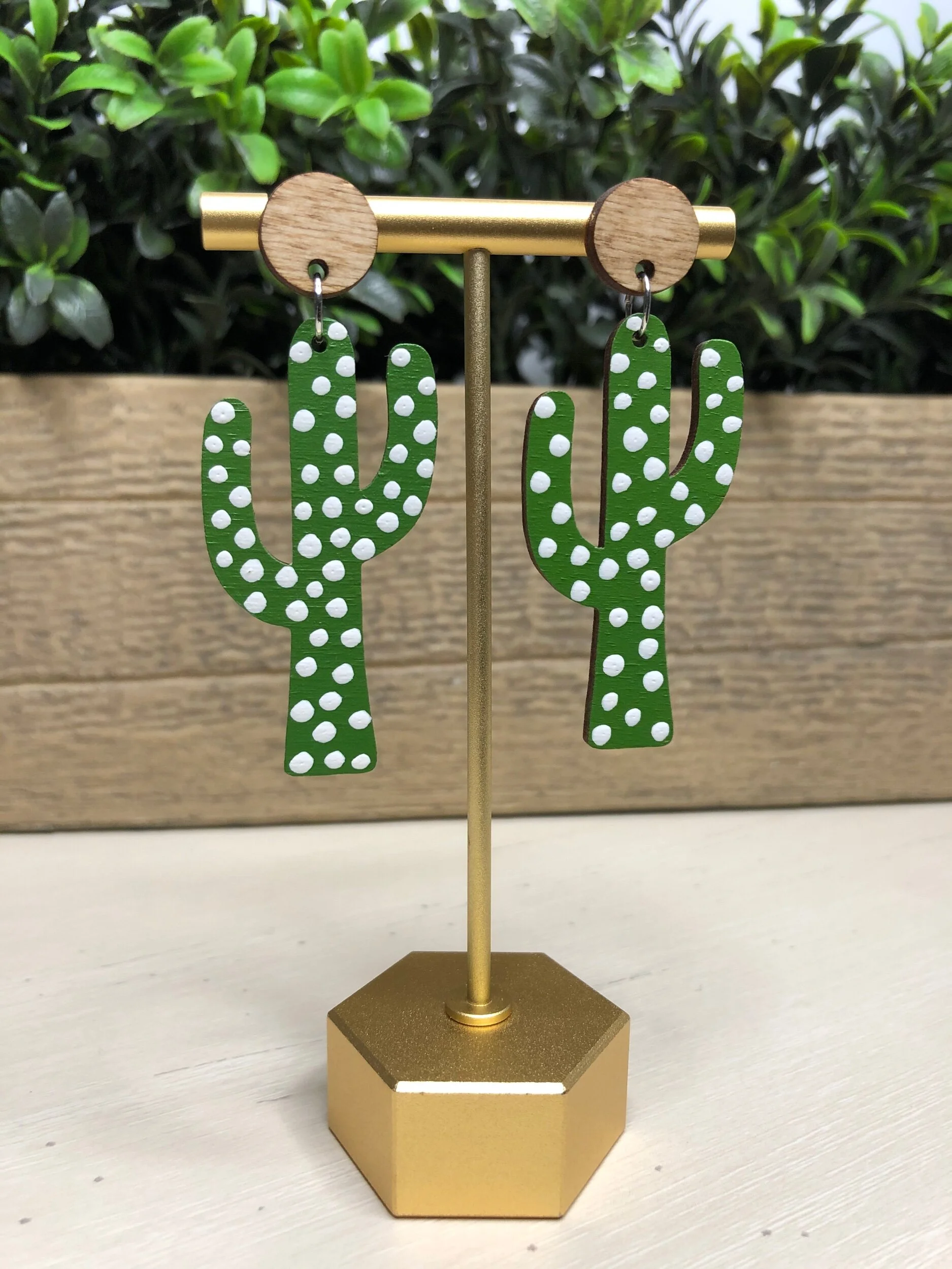 6D3695D7-0FE2-4B6F-8014-79649E60D356