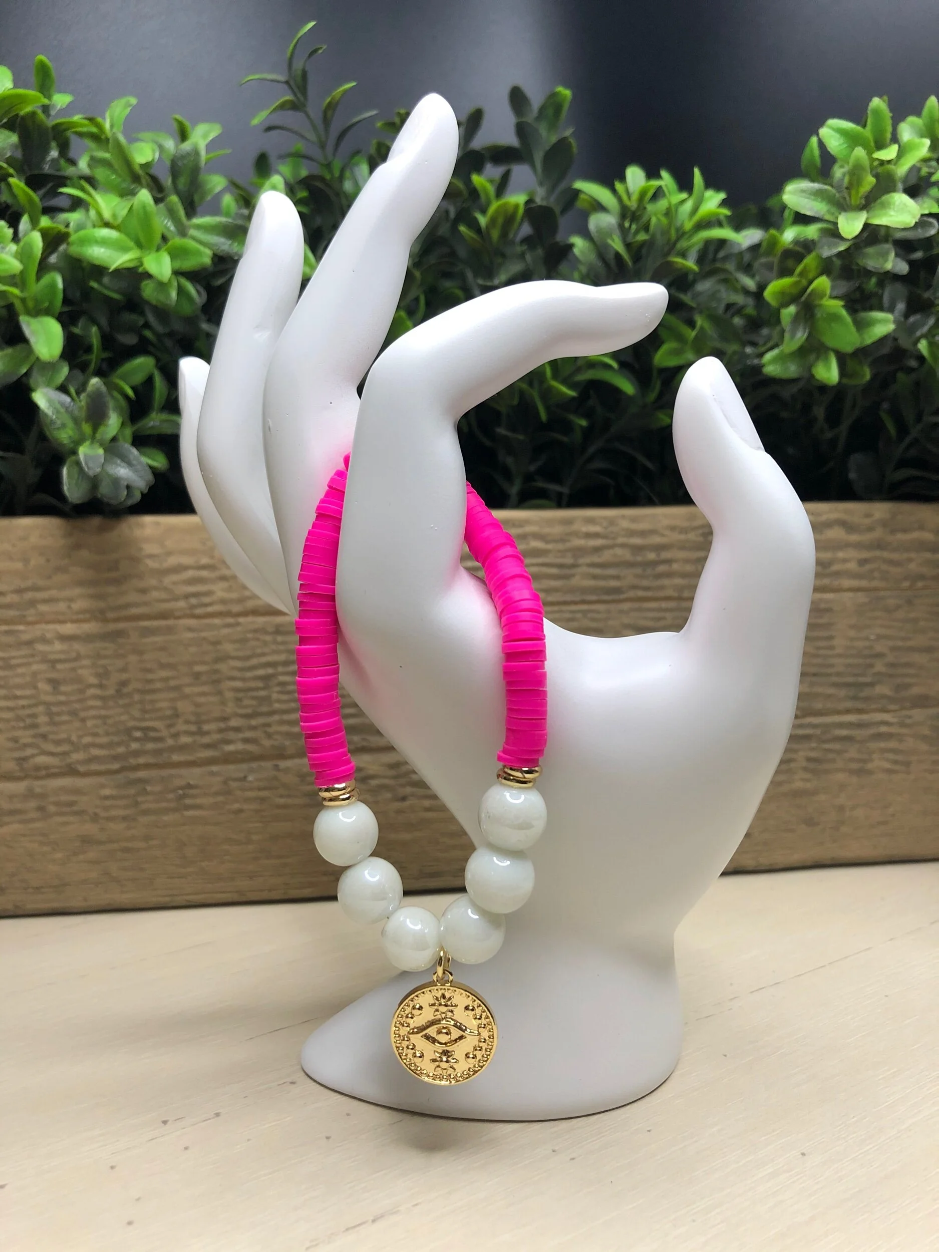 CFBF5E0C-5BCC-4B53-A243-965DD8CCC7E1