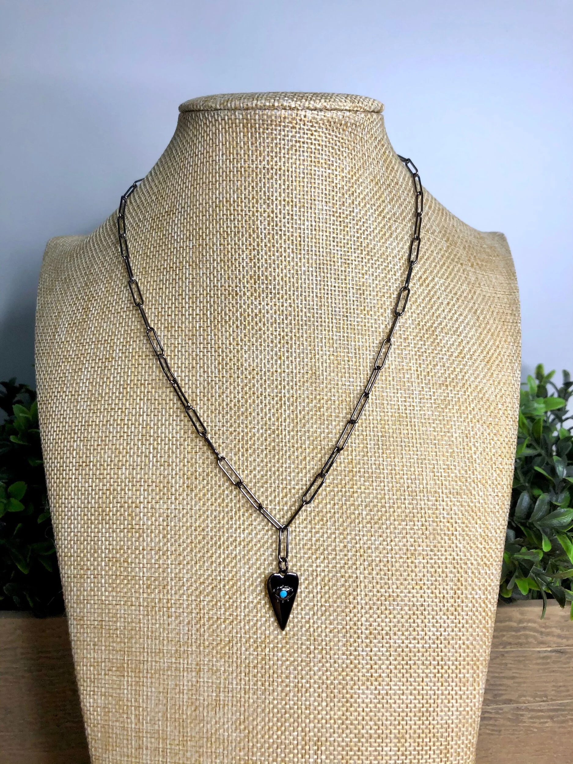 9FDE97B0-4177-409A-BF11-BD1C3D4B568C