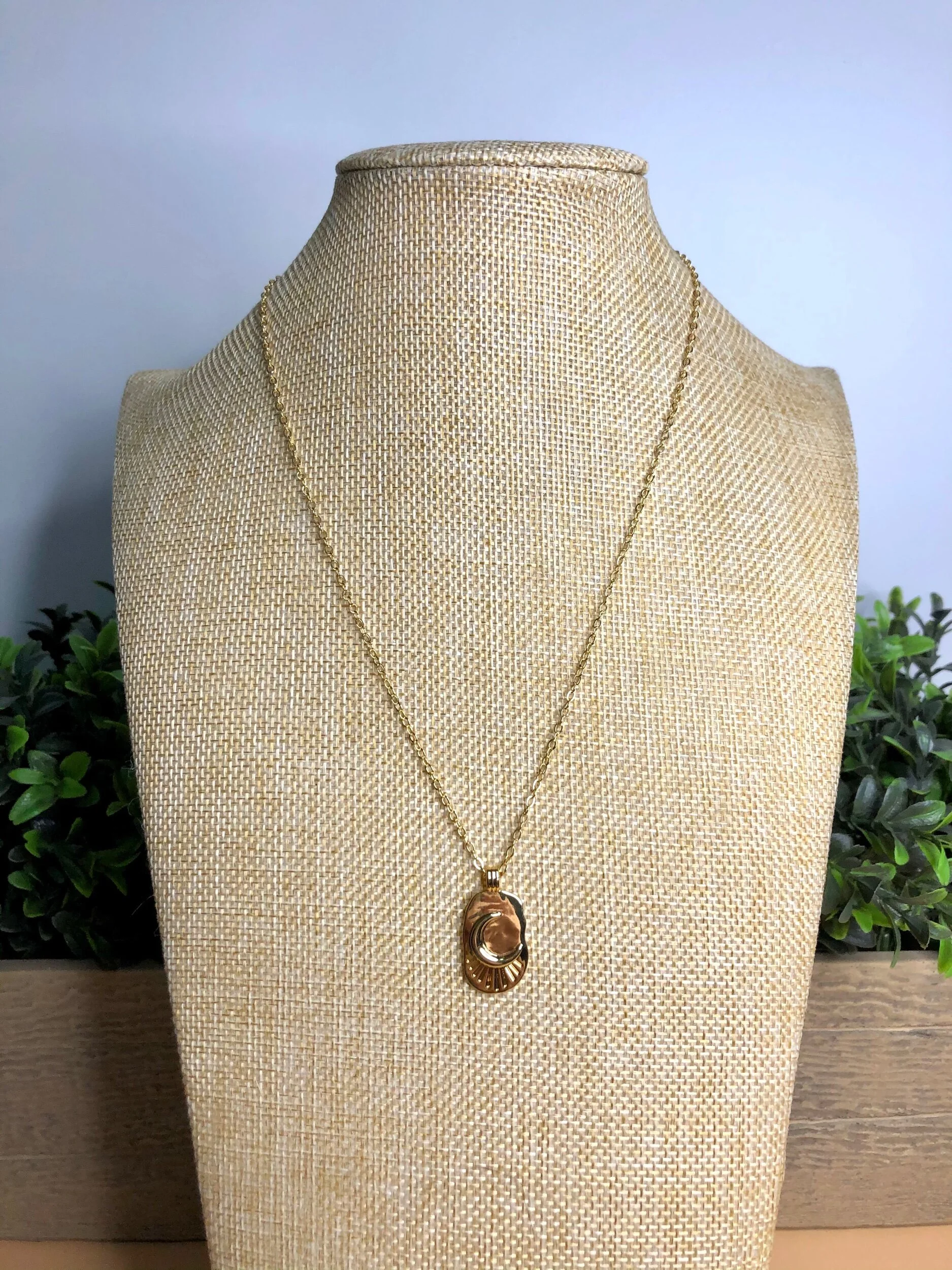 60B7D9F9-1411-40B3-B0E2-383842934217