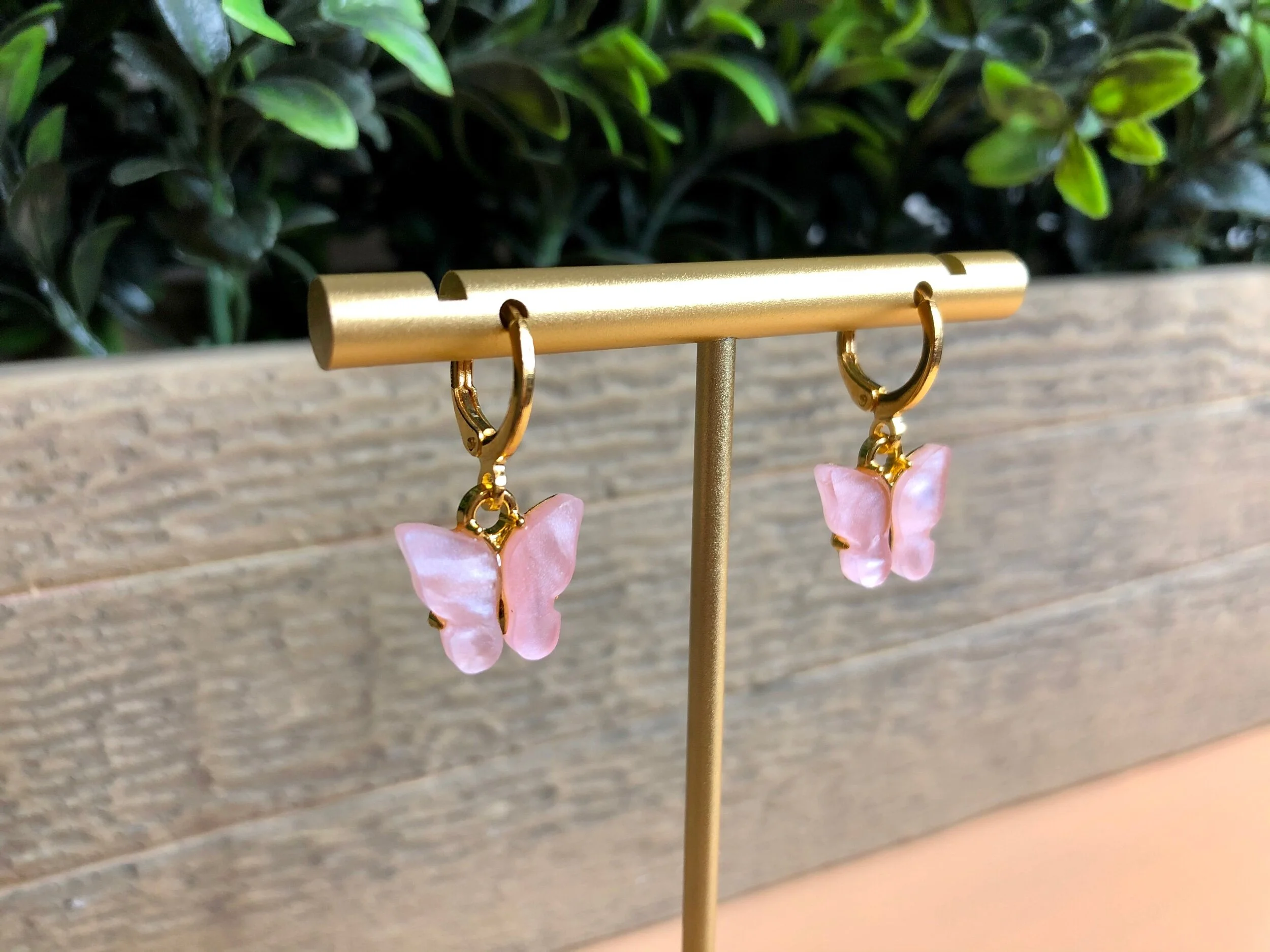 4B2471D1-4C90-48E4-8AB9-2FCB6C6D7DEB