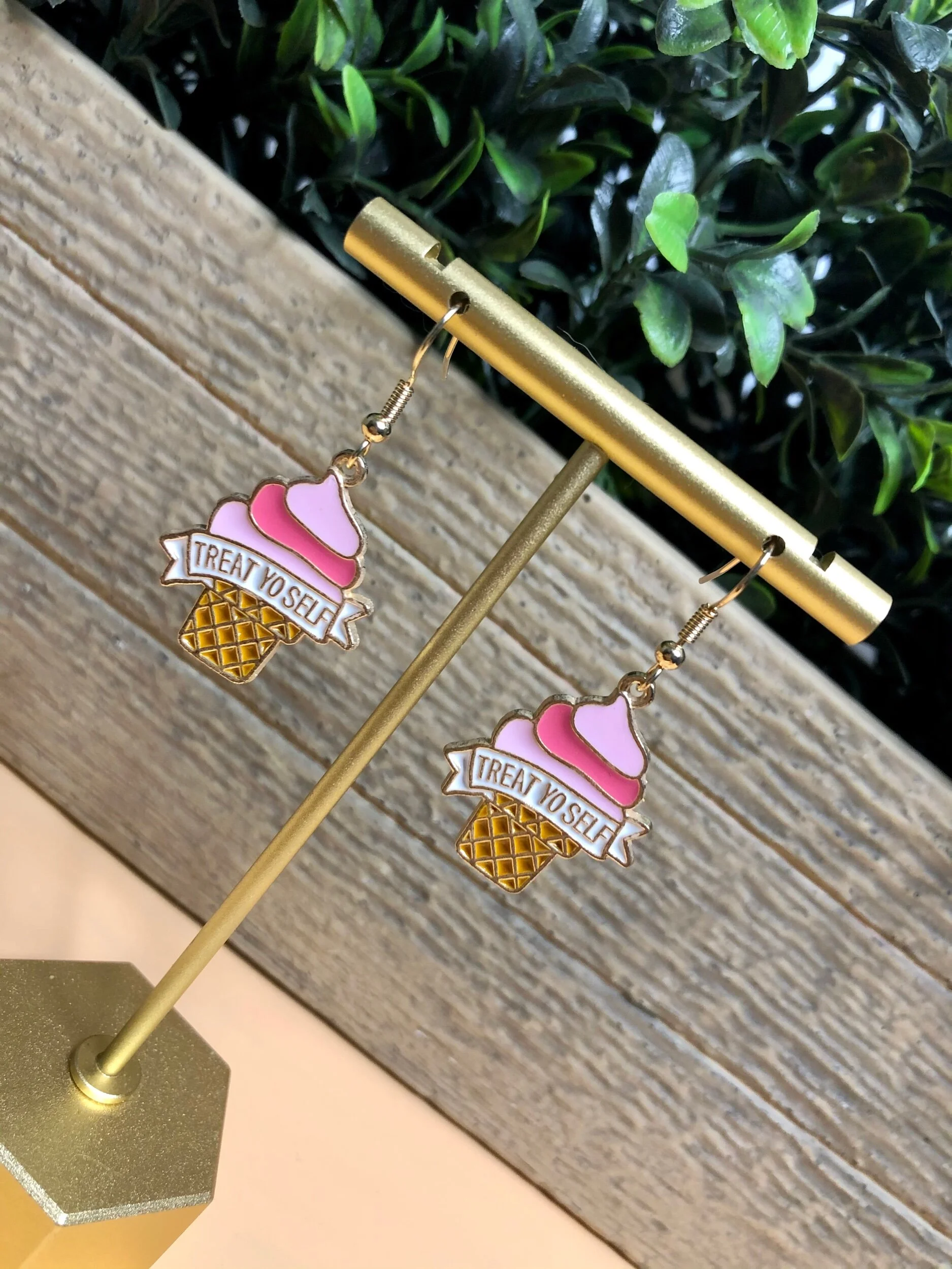 FD916698-339C-4464-81F9-B931EE2F8D80