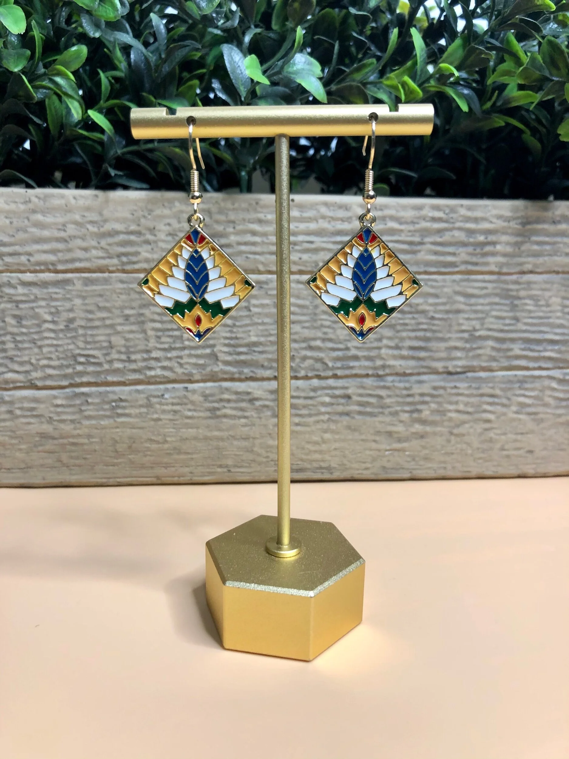 90D0BEC2-1ADD-43BF-843A-74BFACAC8193