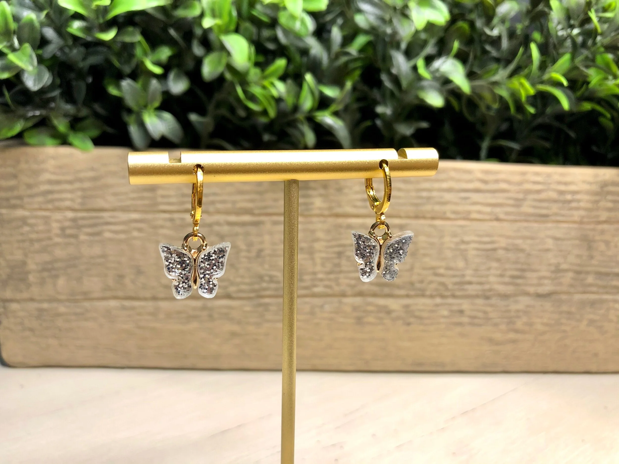 C4AC99E6-4FBC-4737-9515-8B039B406B18