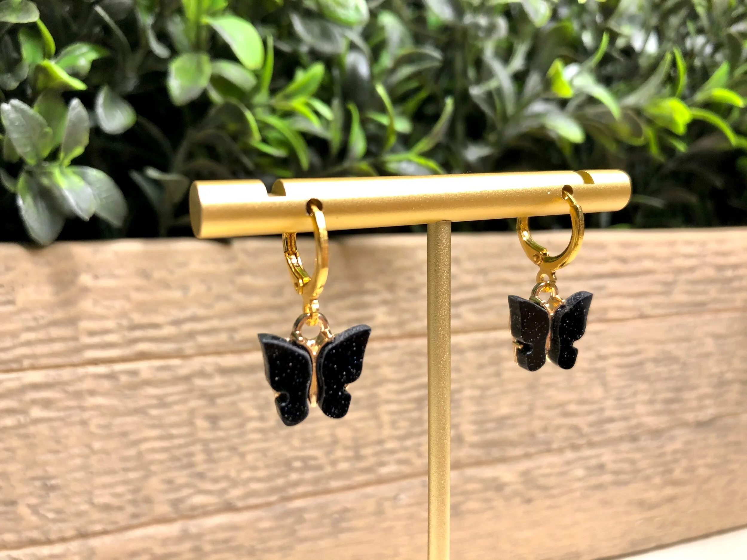 9F33F950-7F77-415D-B1E5-257E87F7DC03