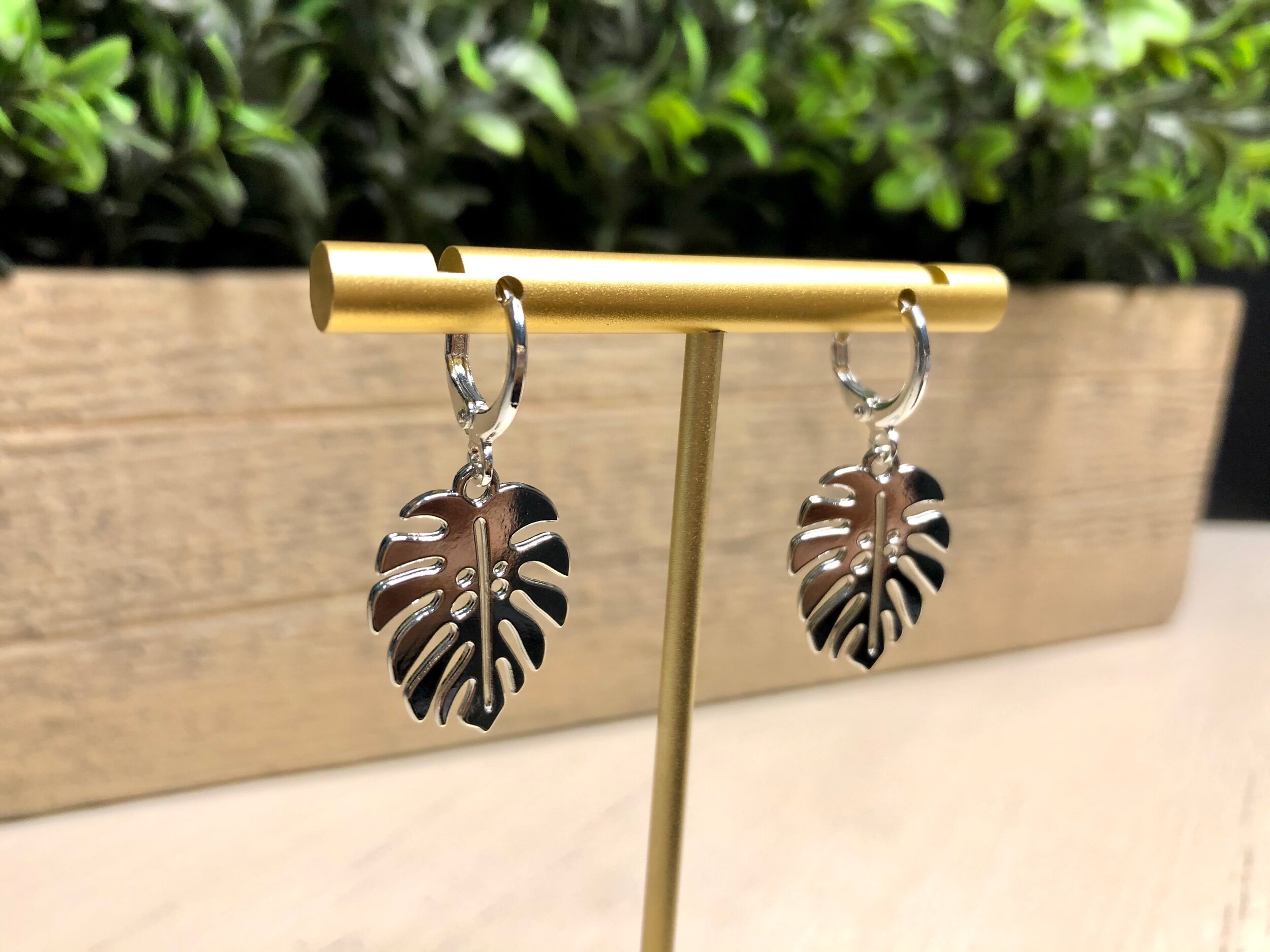 5B6B8499-C632-47A7-9AEF-CDDA39CCB67B