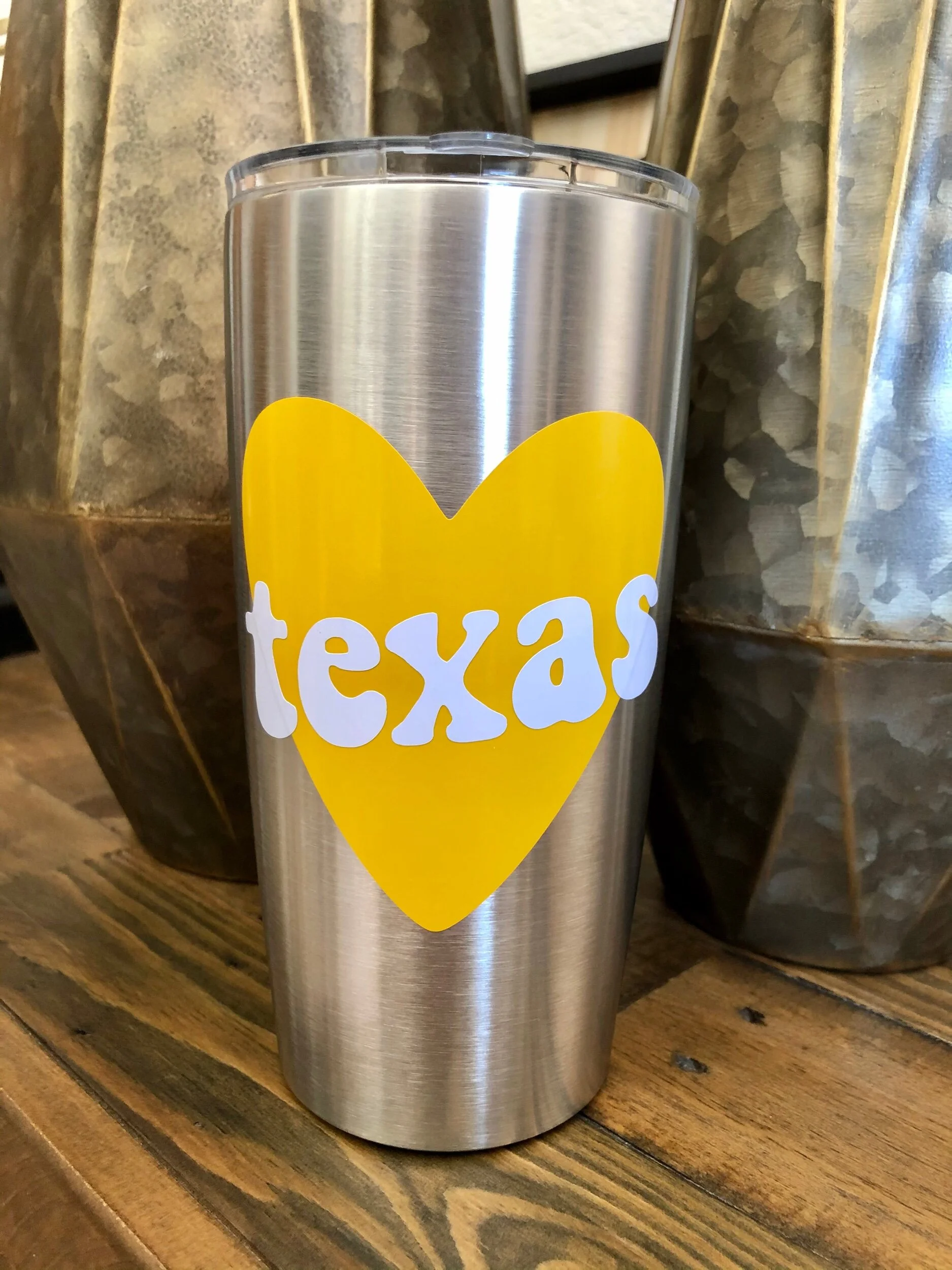 030B19D0-9050-46B2-A25A-163DADEE437B