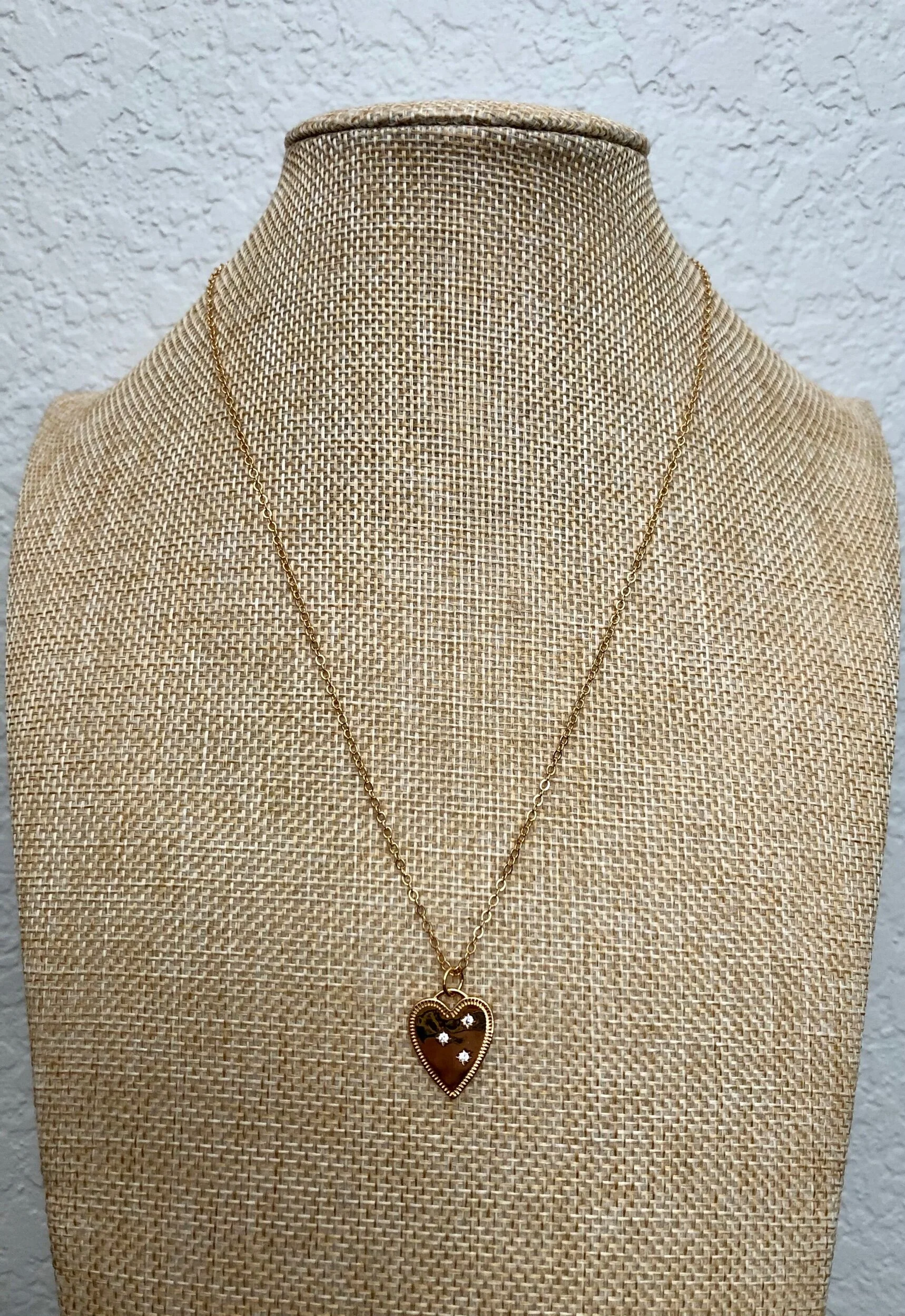 C1D252FC-0336-4902-9BA8-2C30161A1EE2