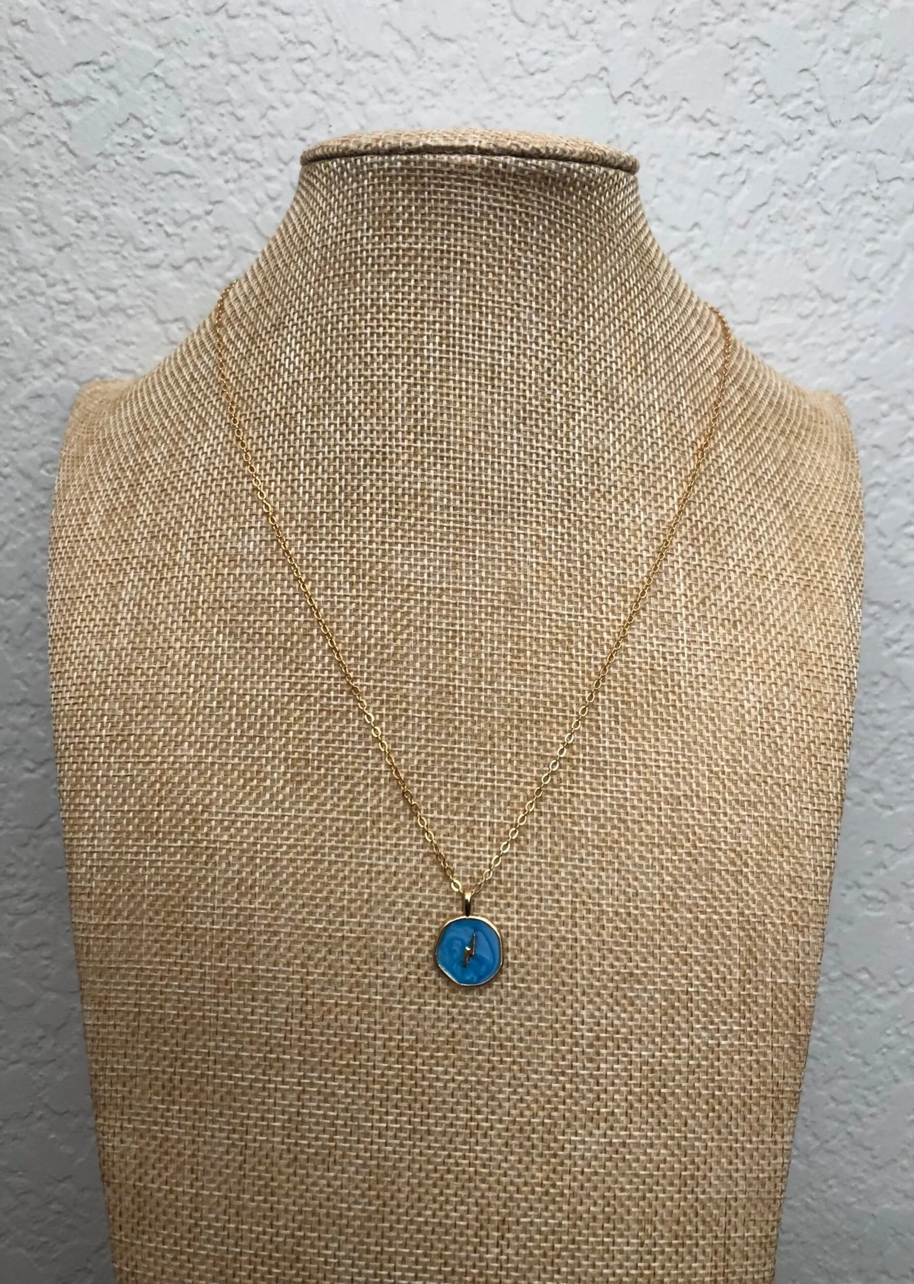 D5BF3D27-63D3-43A2-AC8D-7CF053CB8D86