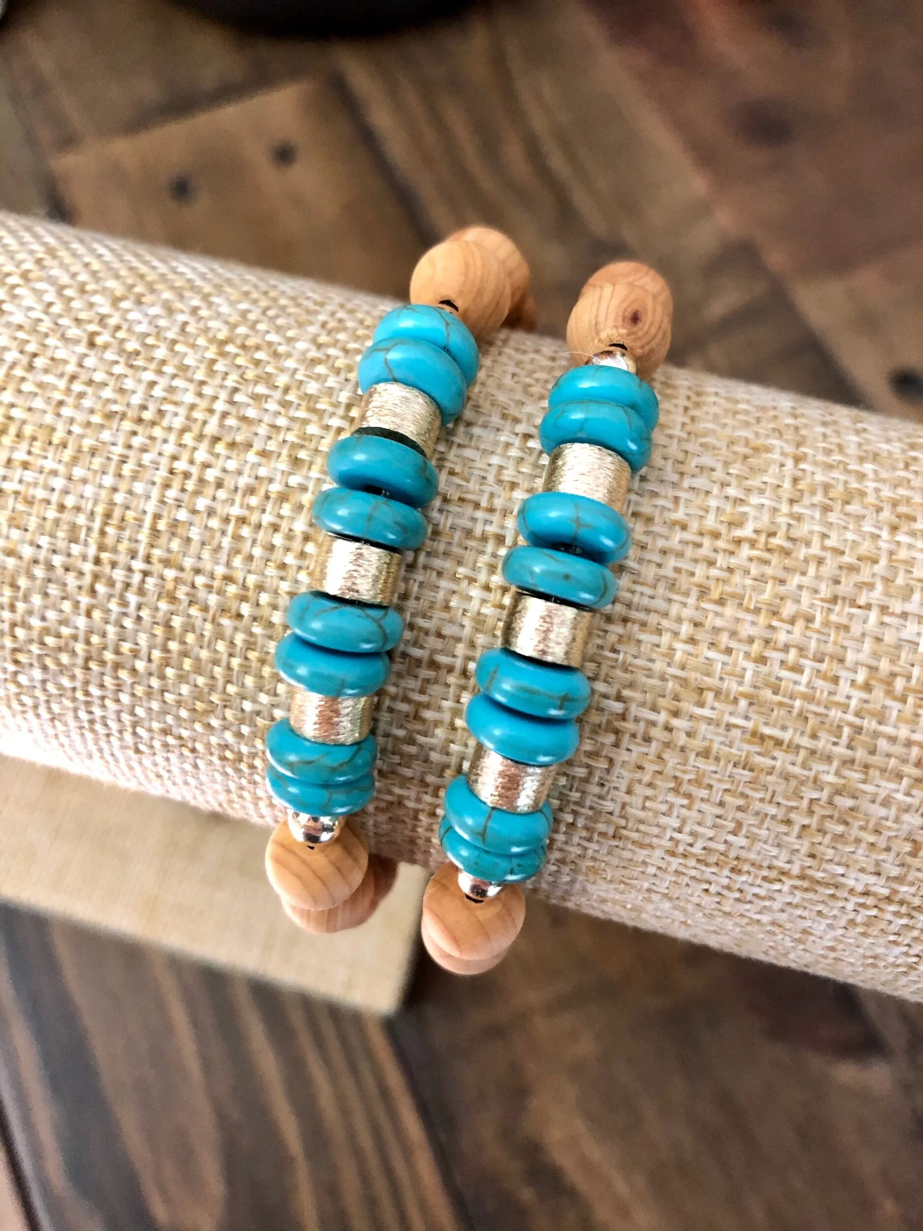 5FADF7BC-D7E9-40F0-9D8D-112F27C486DC